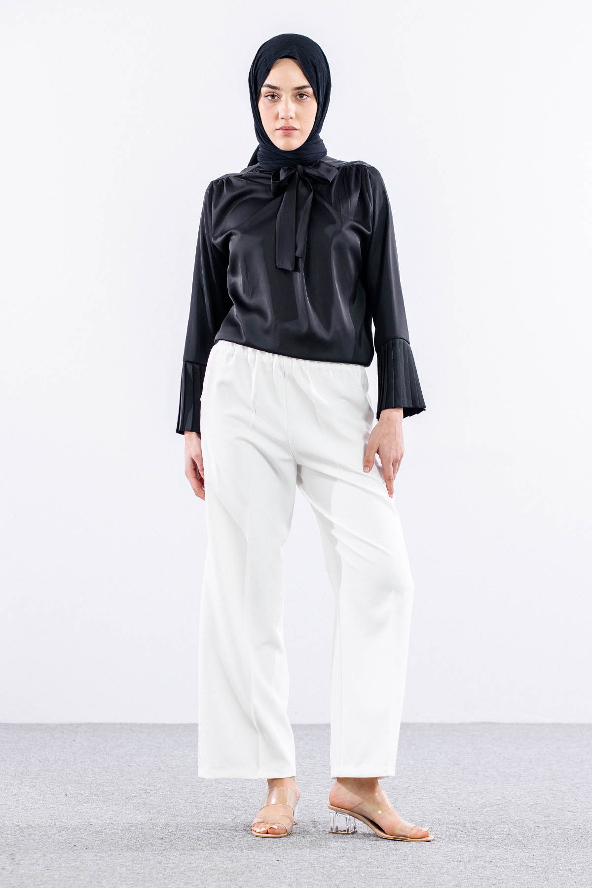 002 Pantolon 40-50 - Ekru  - - 1