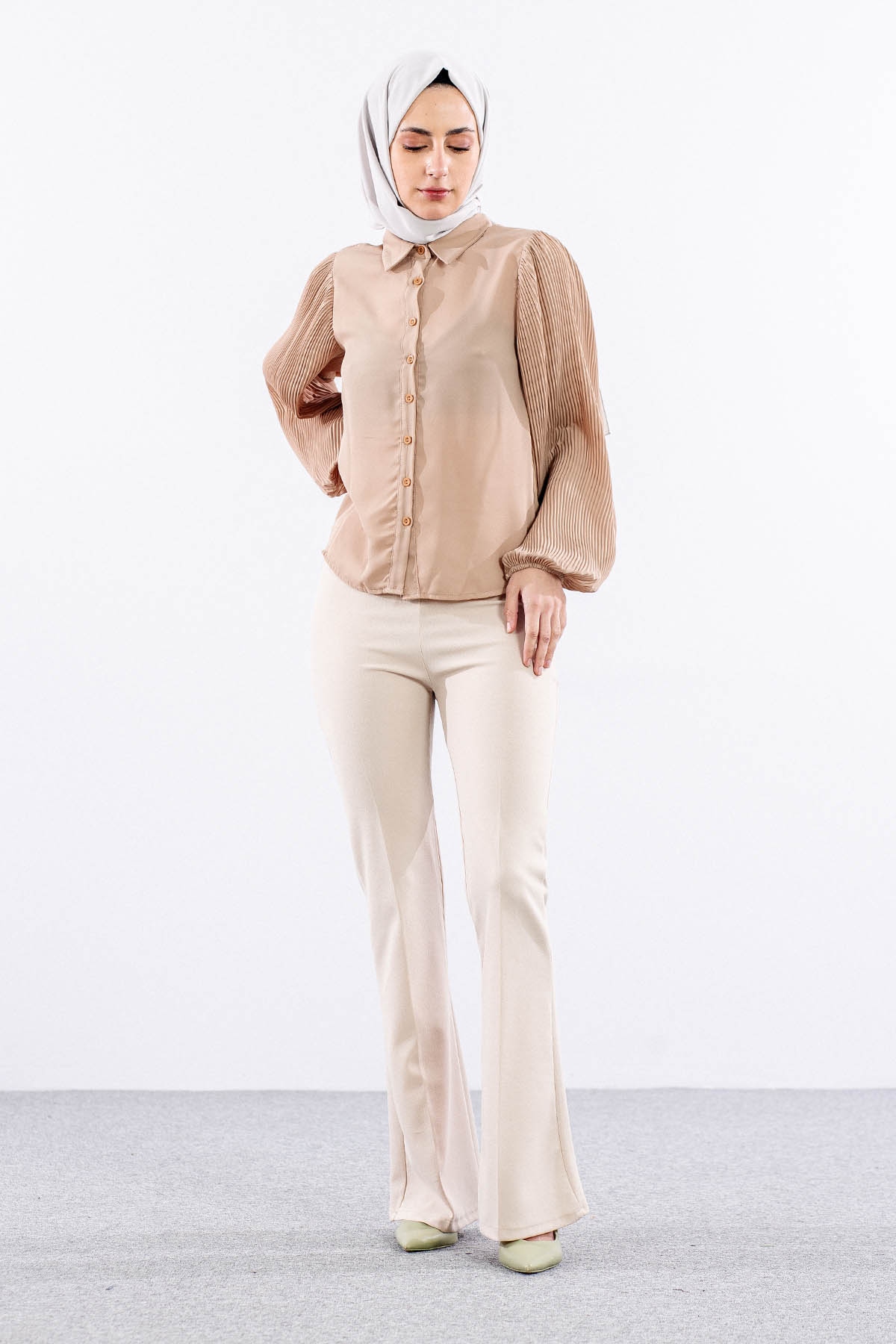 0100  Gömlek 38-44 - Bej - 2