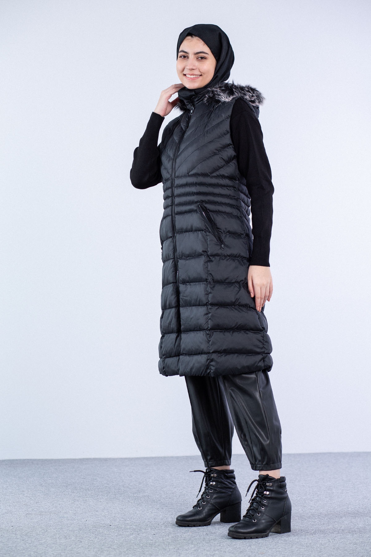 Kapüşonlu Çapraz Desen Yelek Siyah - 2