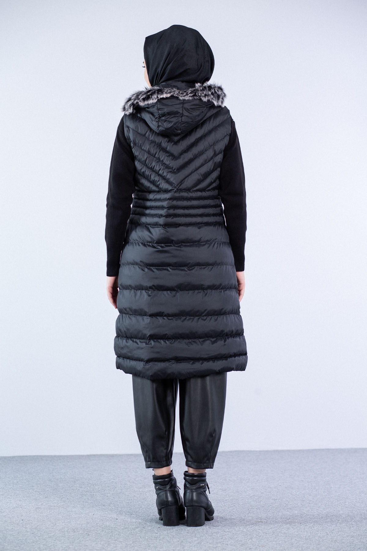 Kapüşonlu Çapraz Desen Yelek Siyah - 3