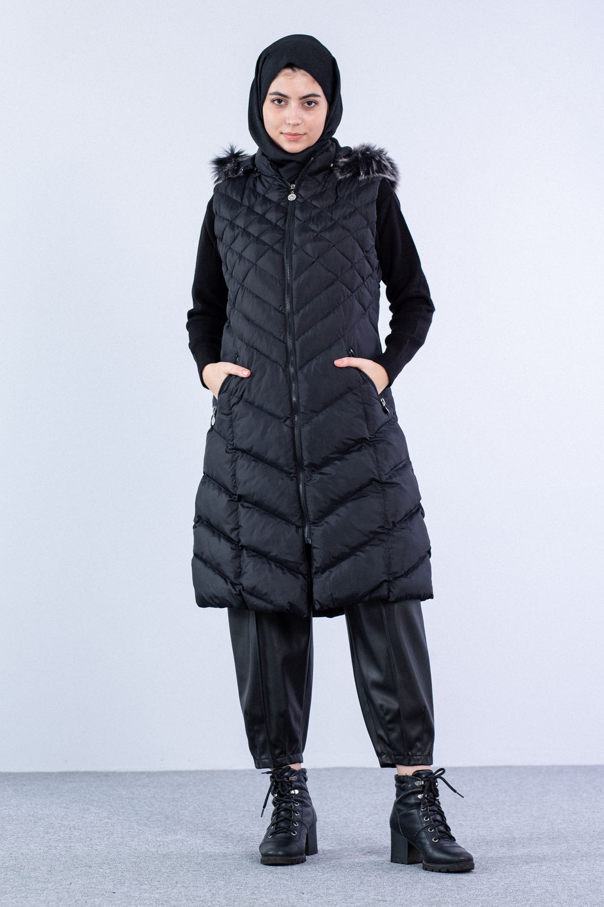 Karo Desenli Şişme Yelek Siyah - 1