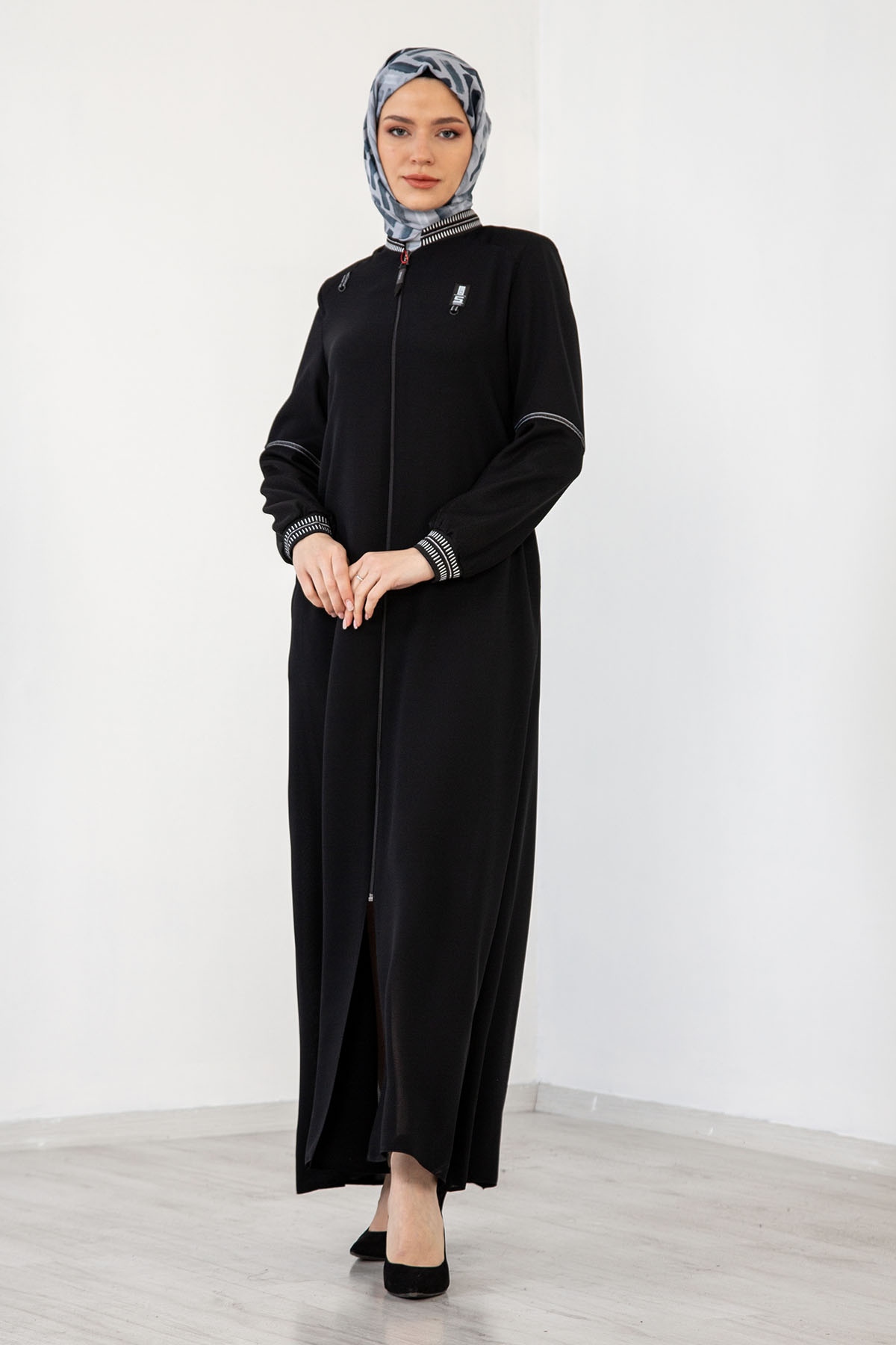 1018 Ferace 38-44 - Siyah_beyaz - 1