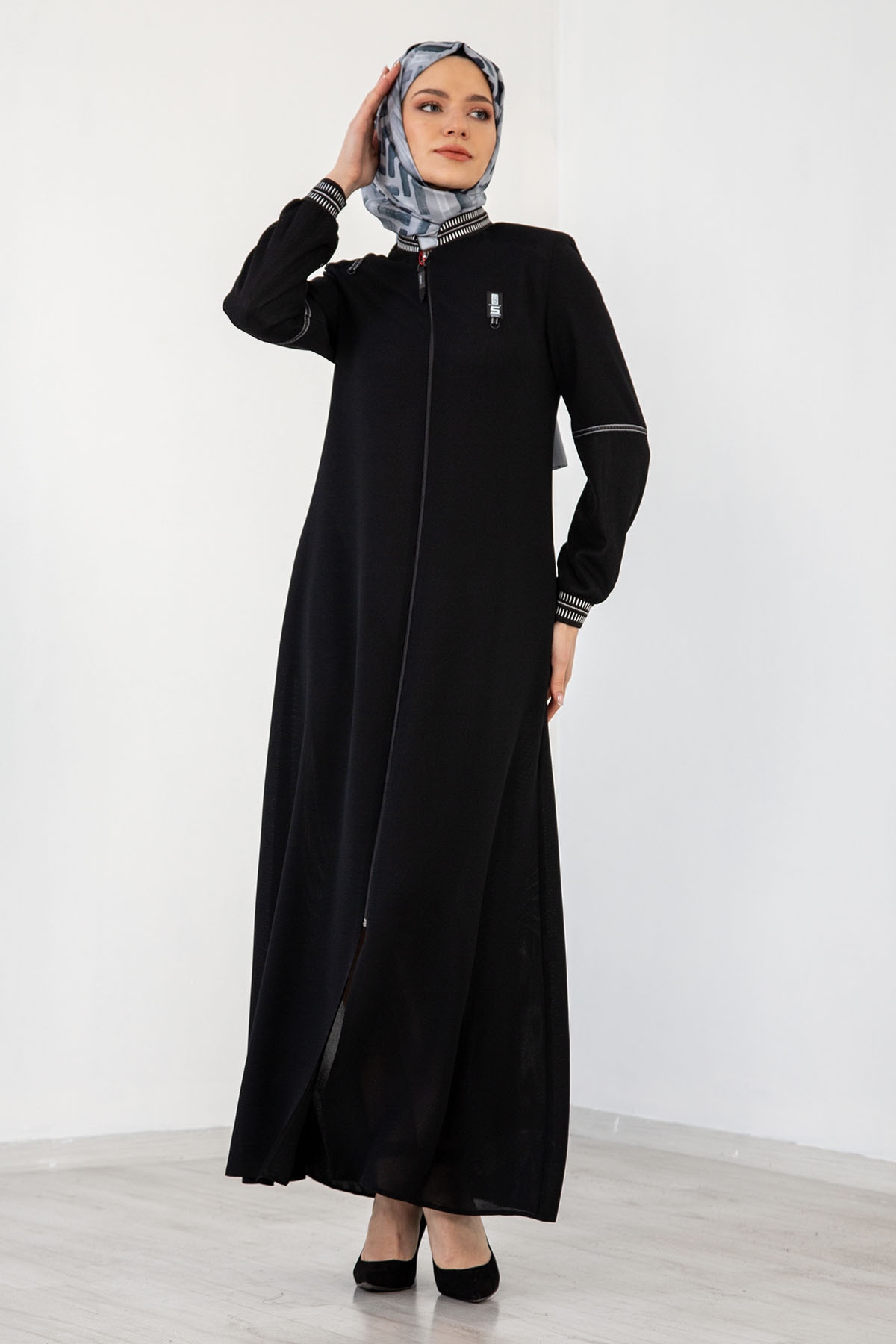 1018 Ferace 38-44 - Siyah_beyaz - 2