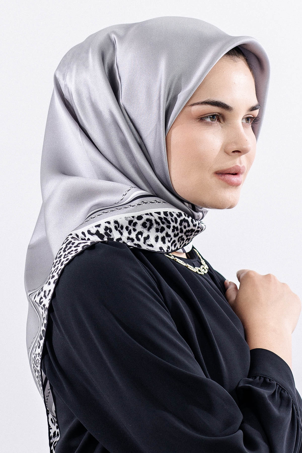 10748 İpek Eşarp Leo - Gumus - 2