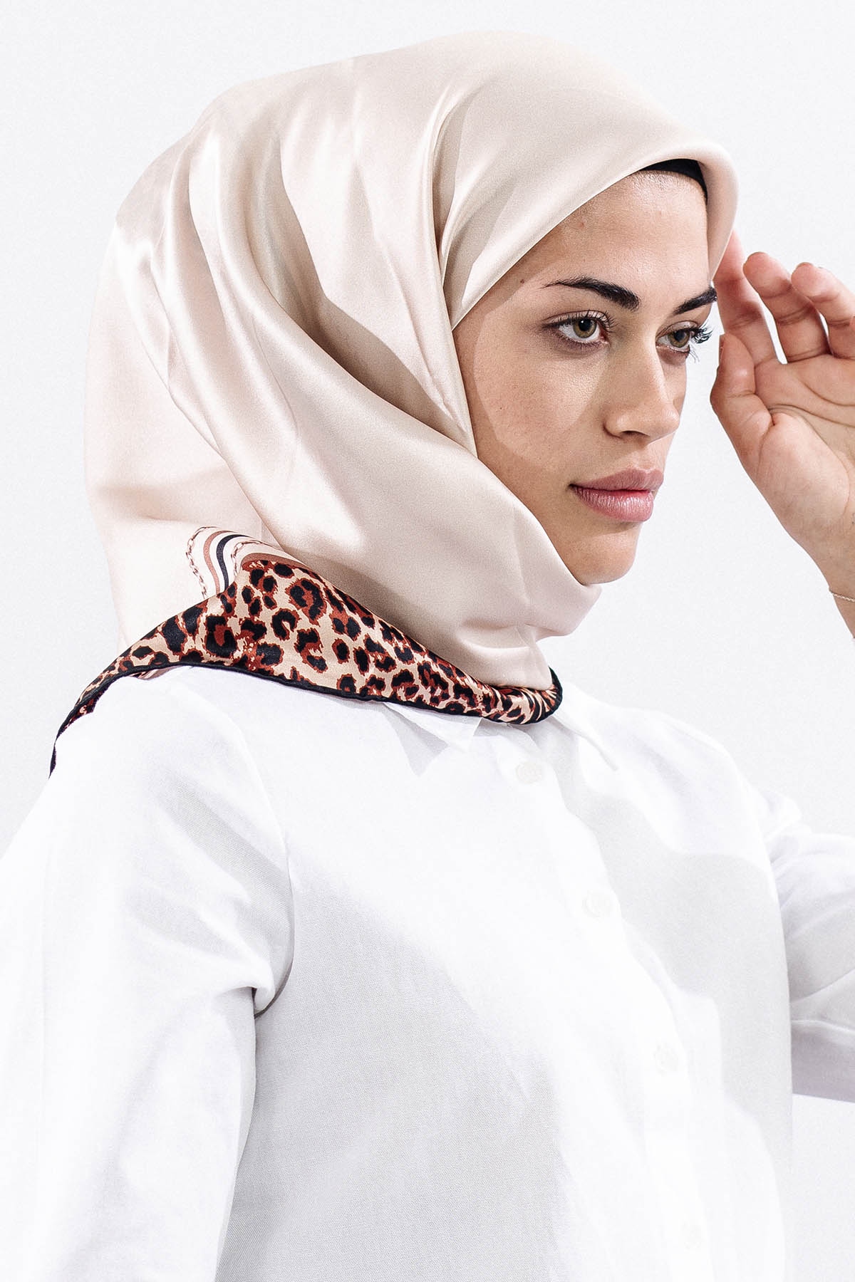 10748 İpek Eşarp Leo - Krem_kahve - 2