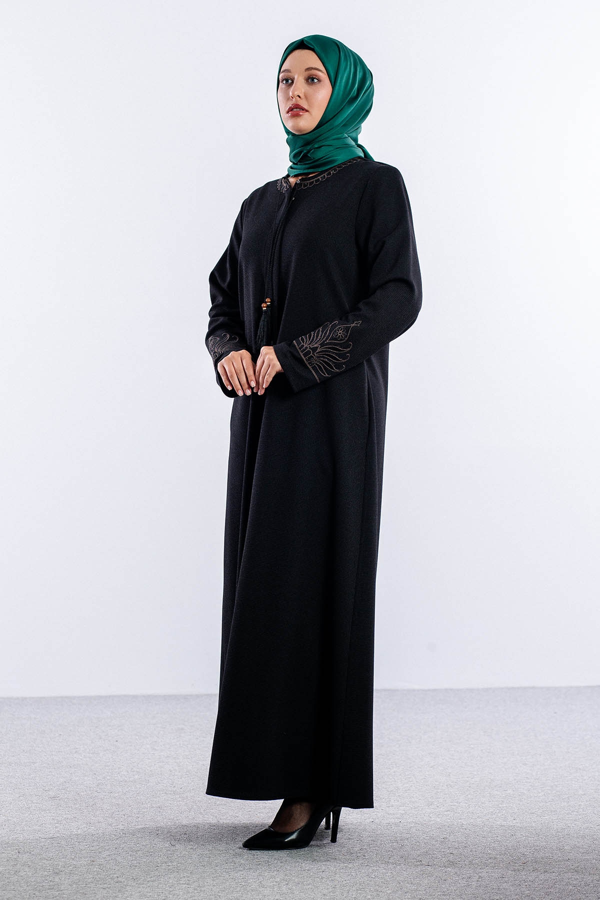 1075 Ferace 46-56 Sakine Luna Kis - Siyah - 2