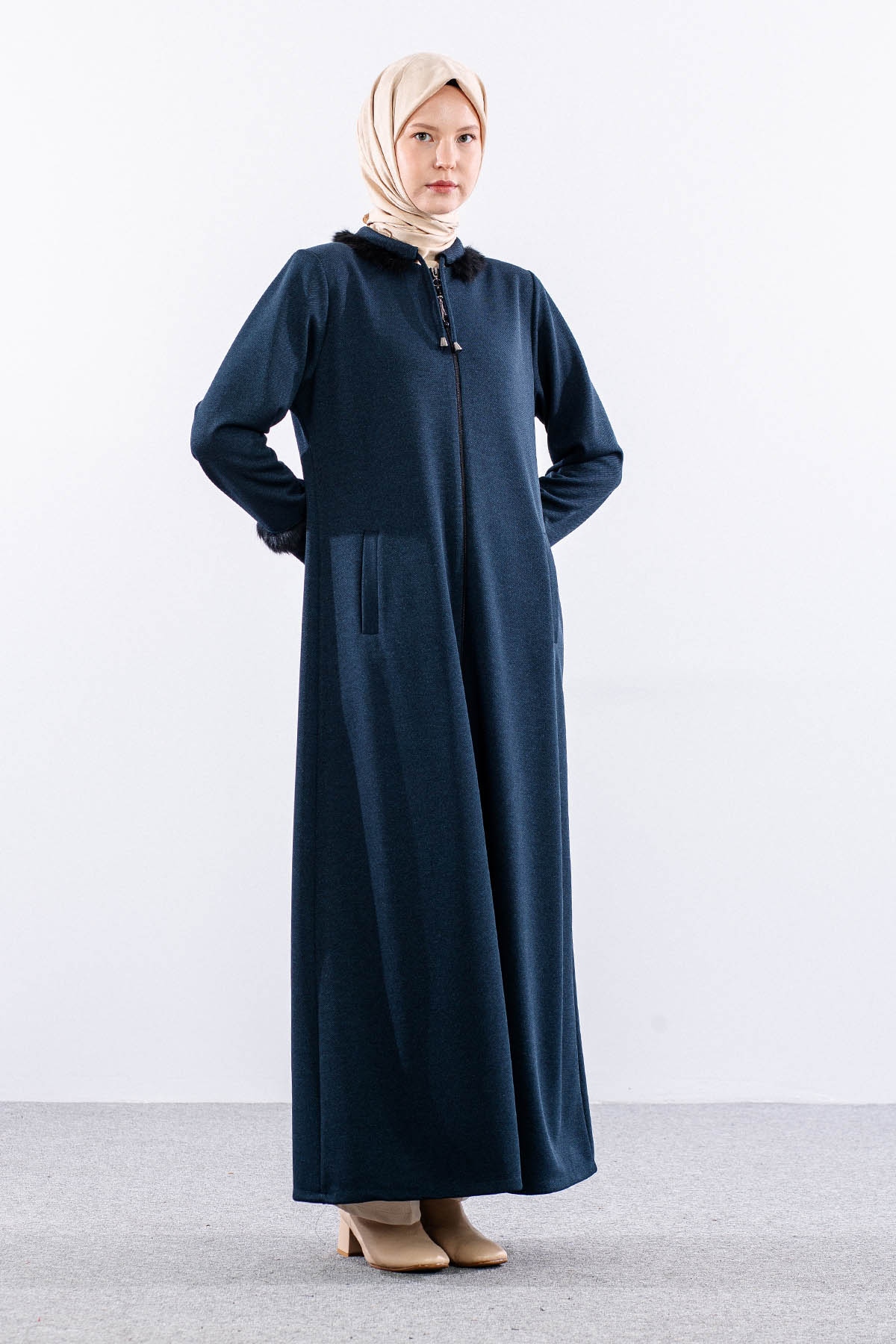 1173 Ferace 42-52 Kurk Detay Kis Kumas - Lacivert - 2