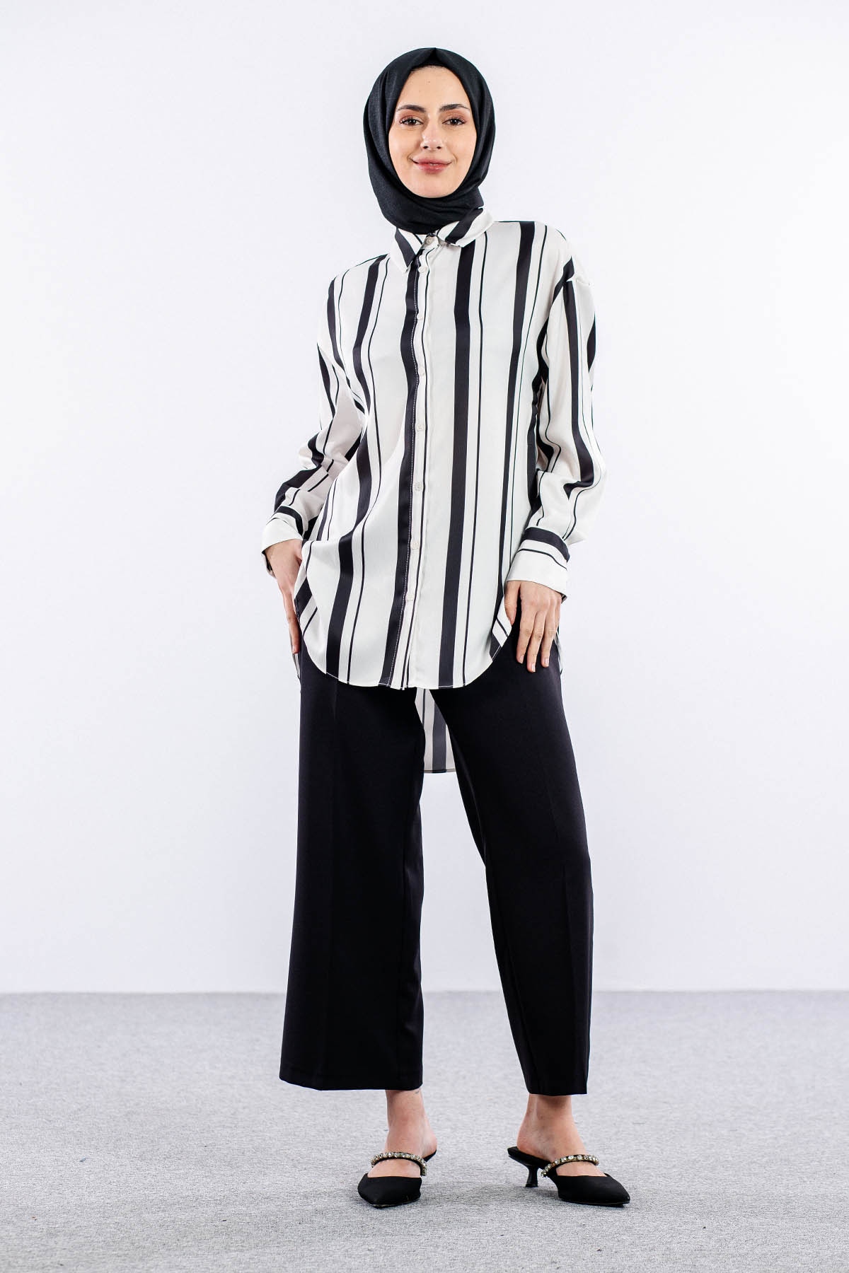 1189 Tunik 38-44 - Ekru_siyah - 1