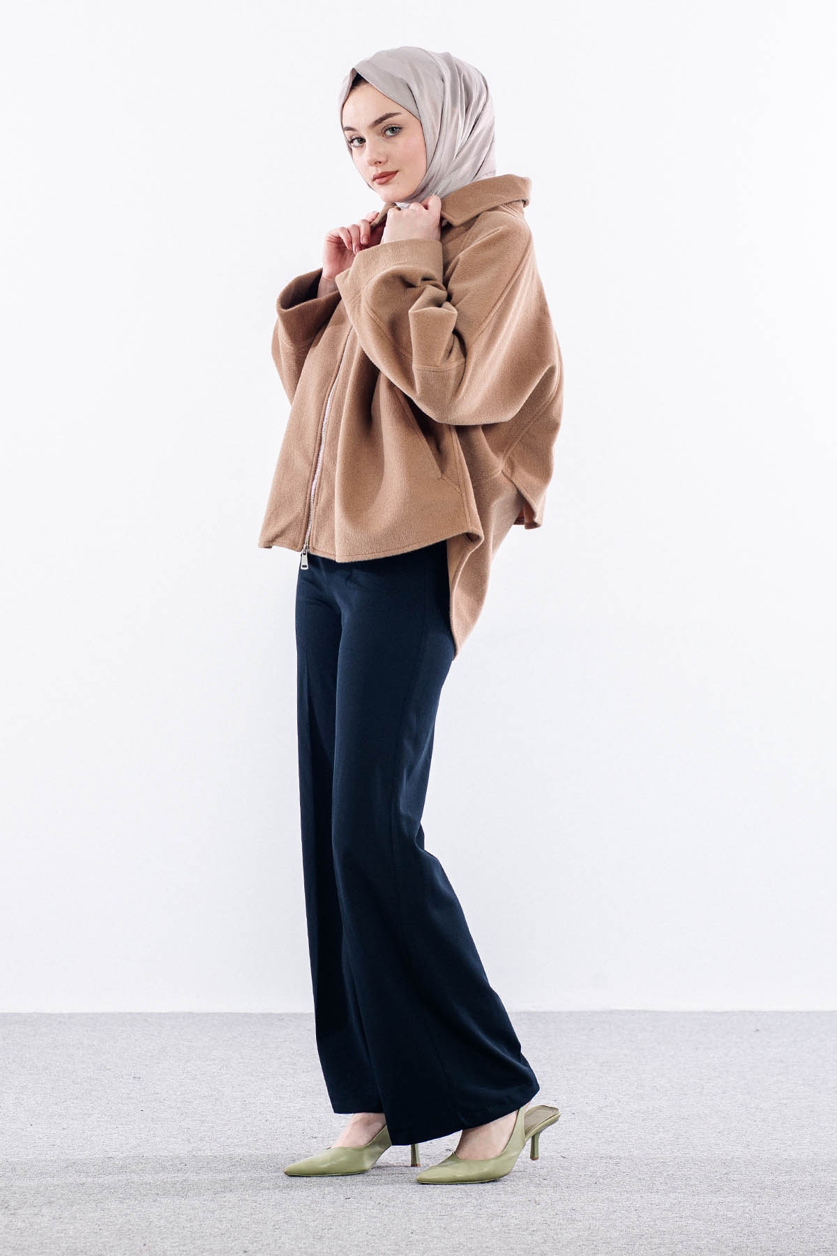 1215-00 Kisa Triko Ceket Tek - Camel - 3