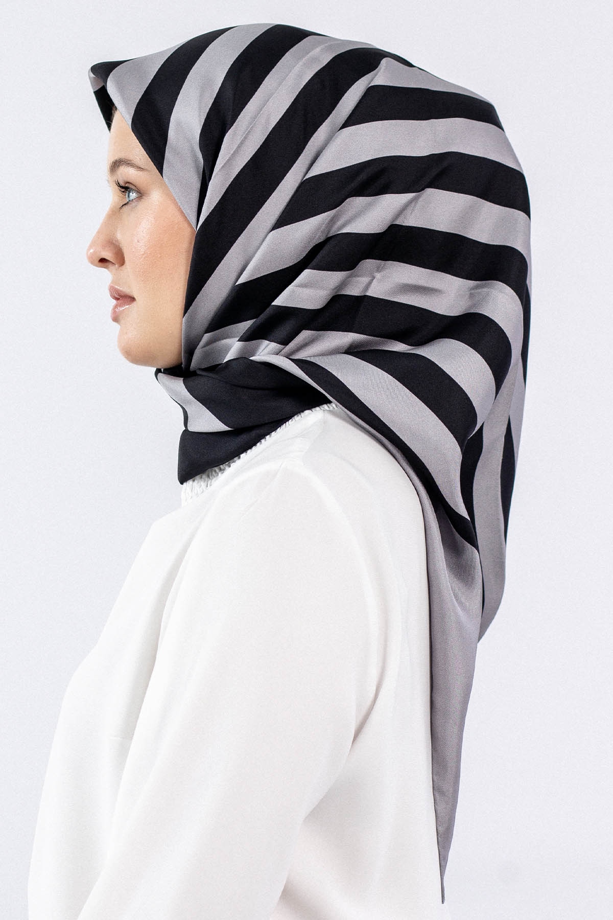 12783 İpek Eşarp Tvil - Gri_kirmizi - 2