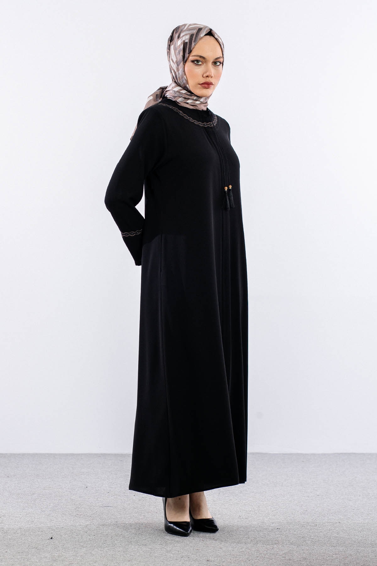 1613 Seli̇s Ferace 46-56 - Siyah - 2