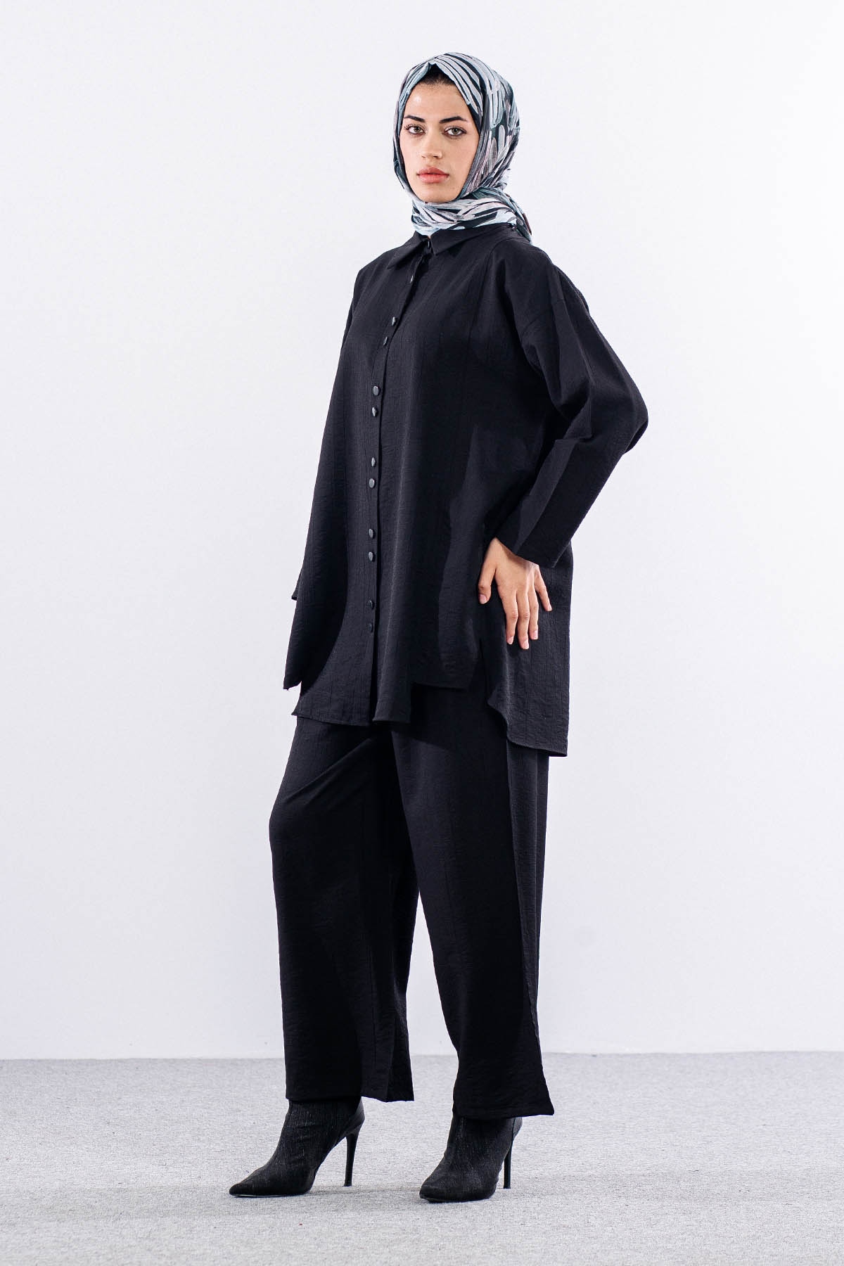 2024 Takim 42-50 Dugmelı Mıodel - Siyah - 4