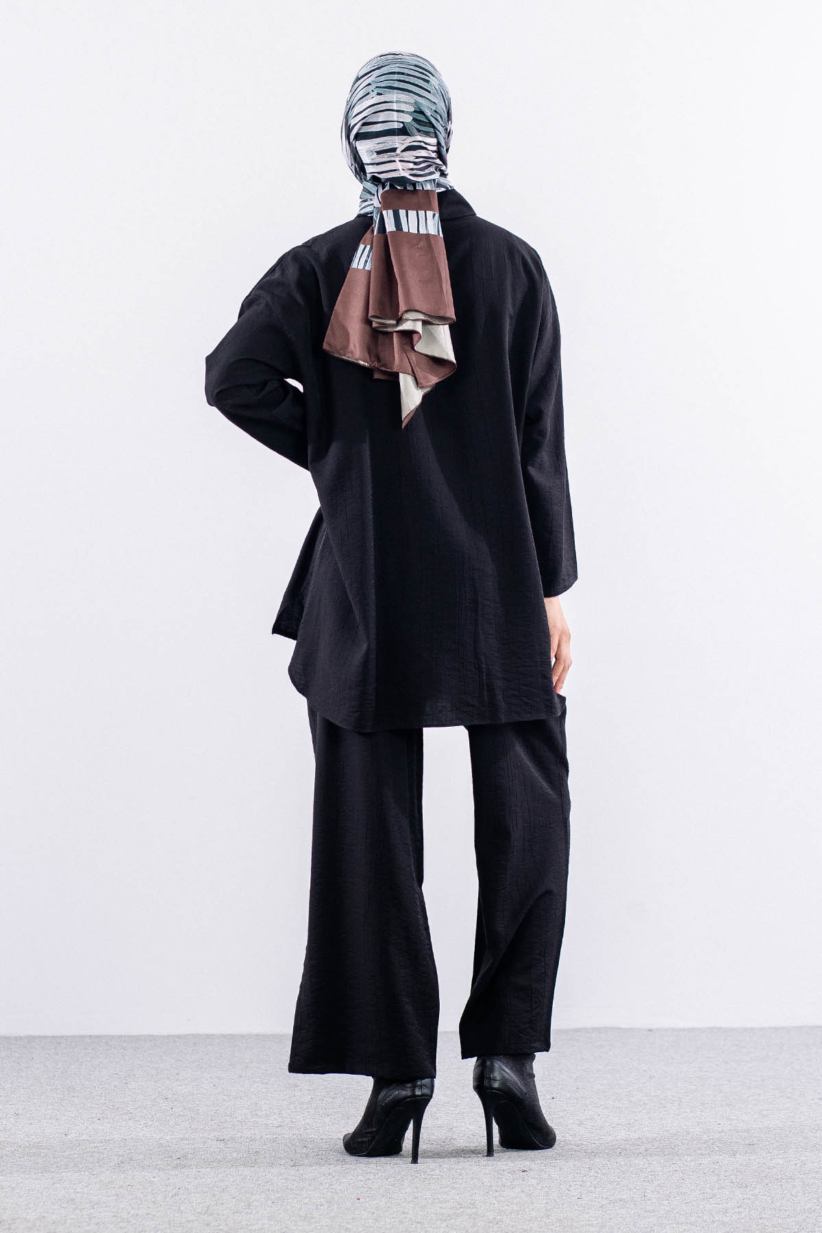 2024 Takim 42-50 Dugmelı Mıodel - Siyah - 5