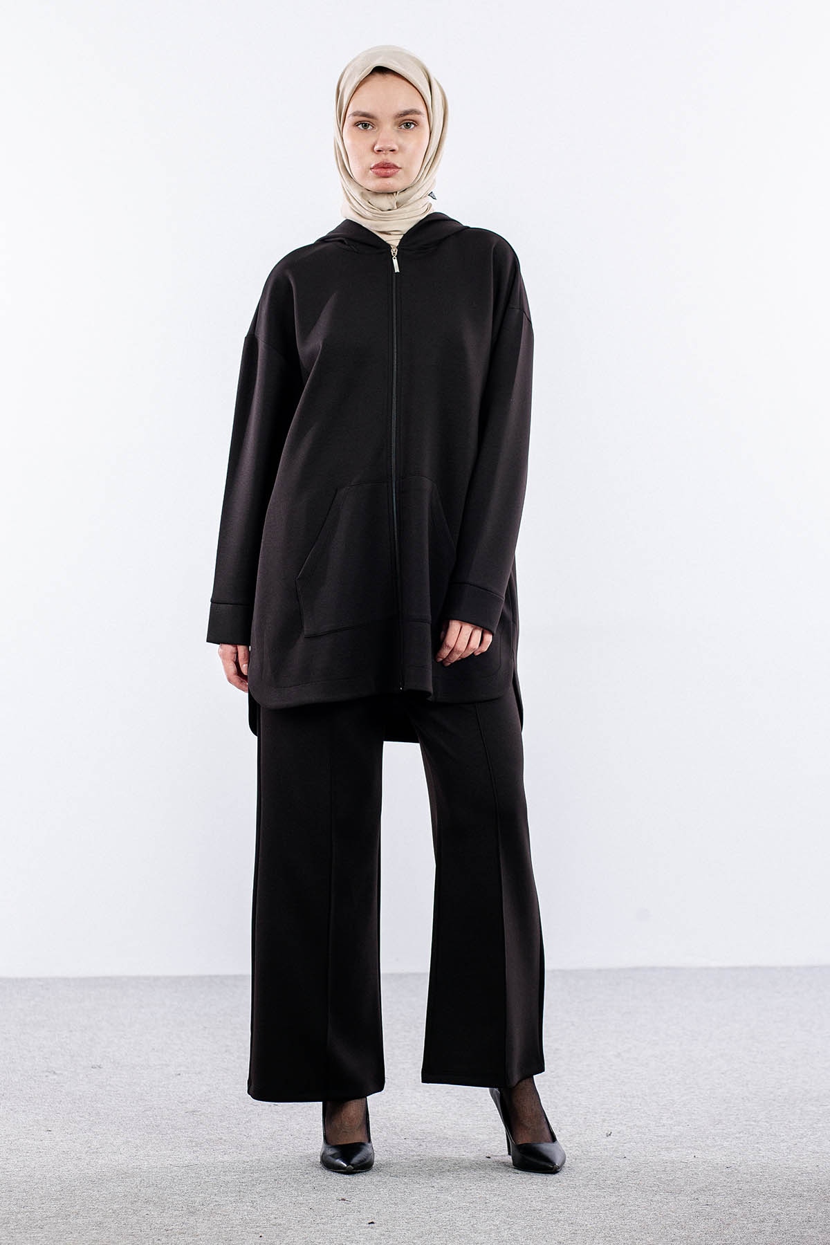 2027 Takim 42-46 Kanguru Cep Fermuarli - Siyah - 1