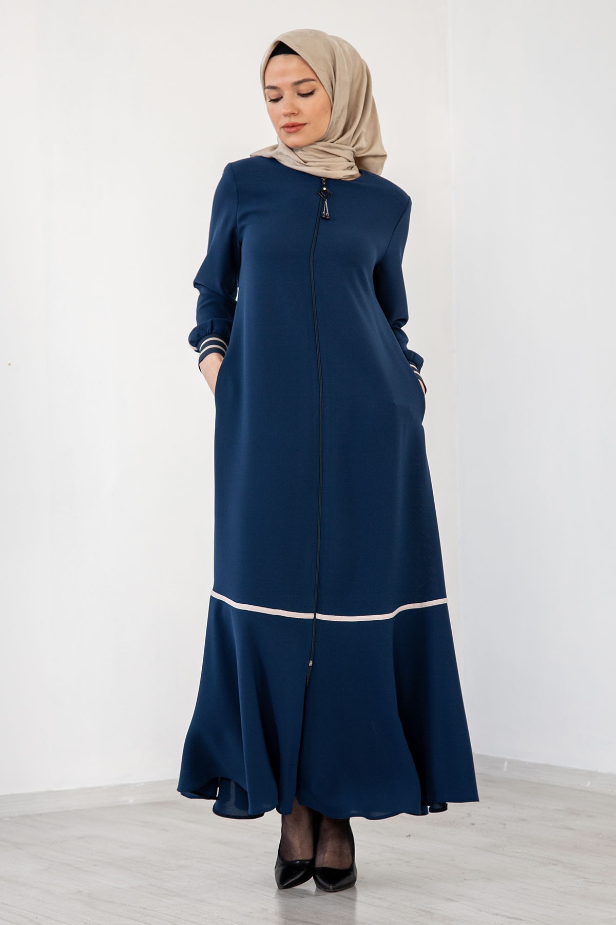 2084 Ferace 42-50 - Petrol - 1