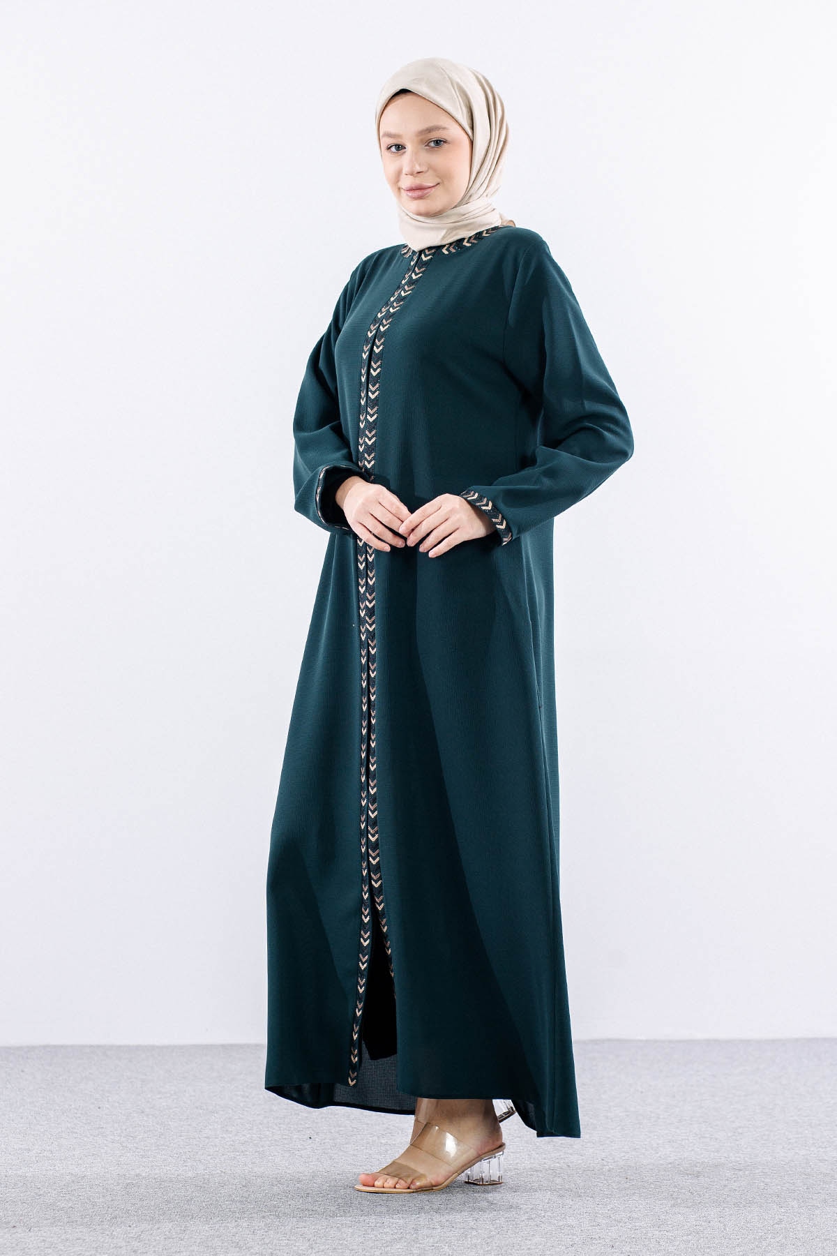 2202 şik Ferace 46-56 - Zumrut - 3