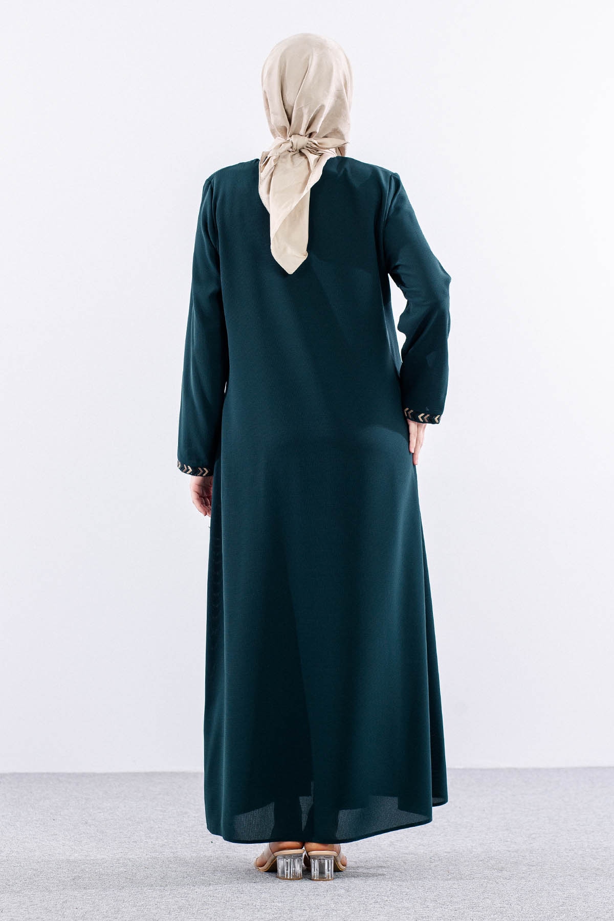 2202 şik Ferace 46-56 - Zumrut - 5