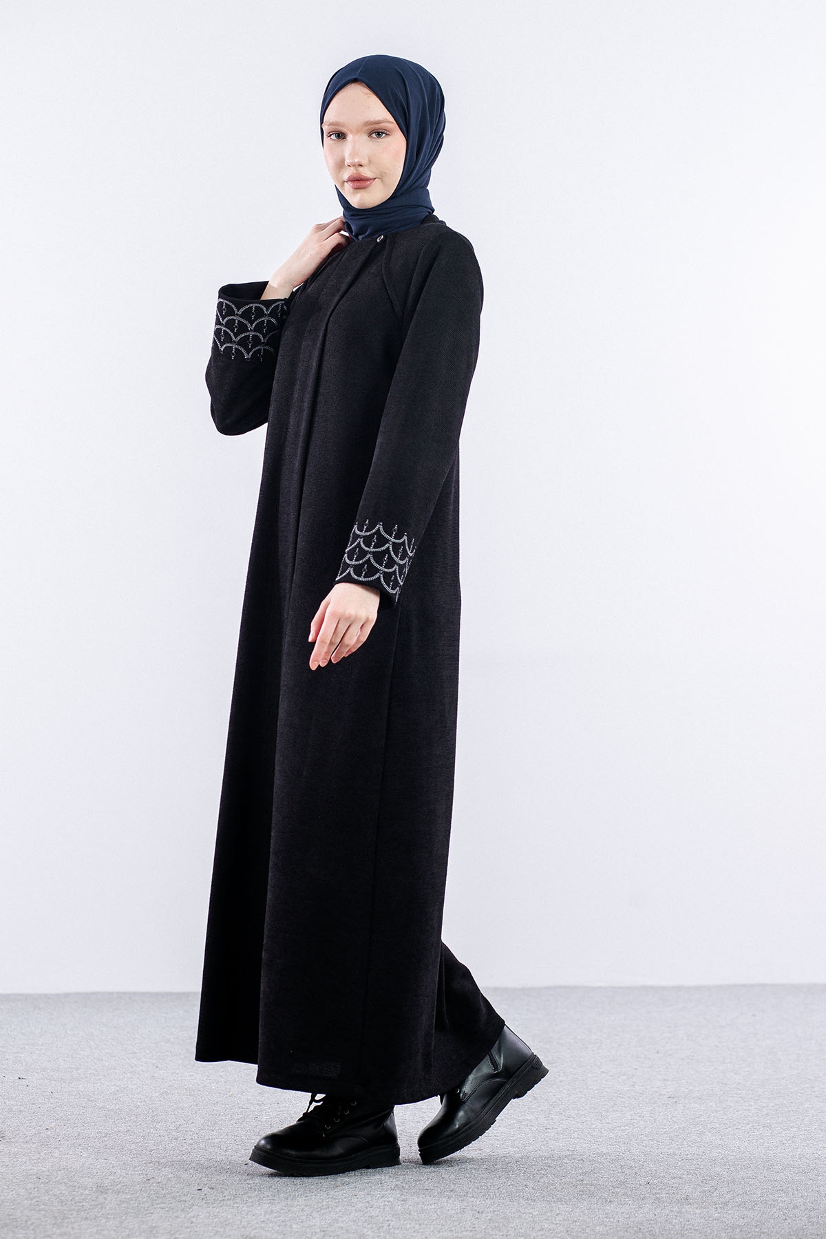 2262 Ferace 42-52 Nkş - Siyah - 2