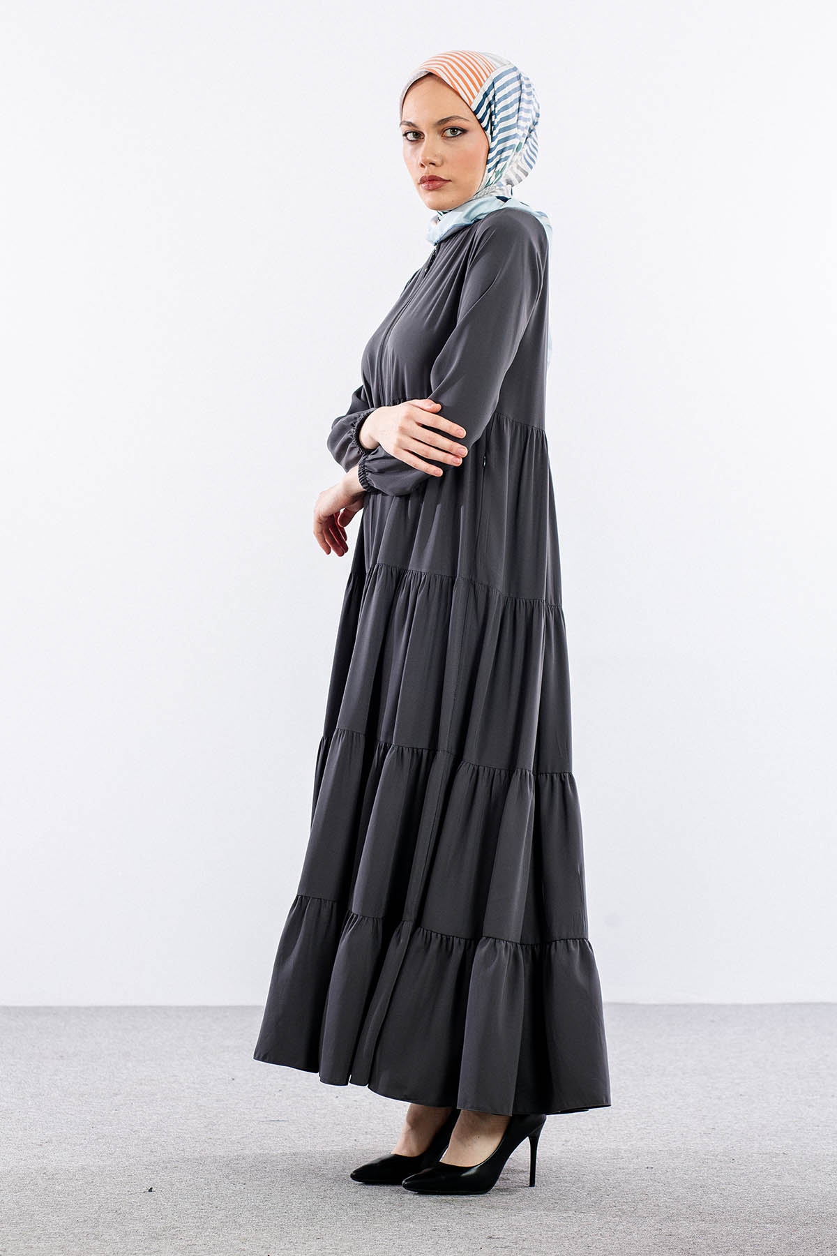 2294 Ferace 40-50 4 Kat - Gri - 3