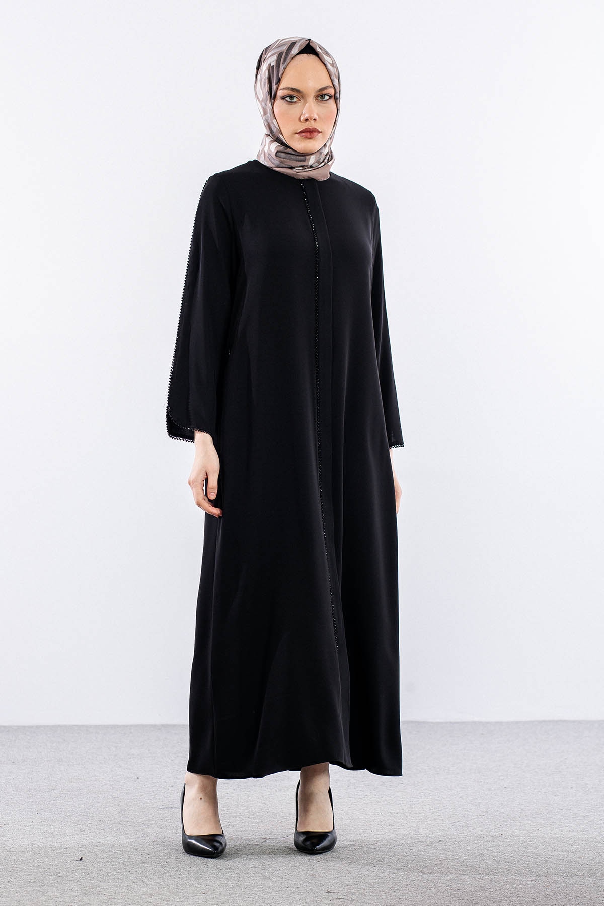 2302 Ferace 42-52 Boncuk Isli - Siyah - 1