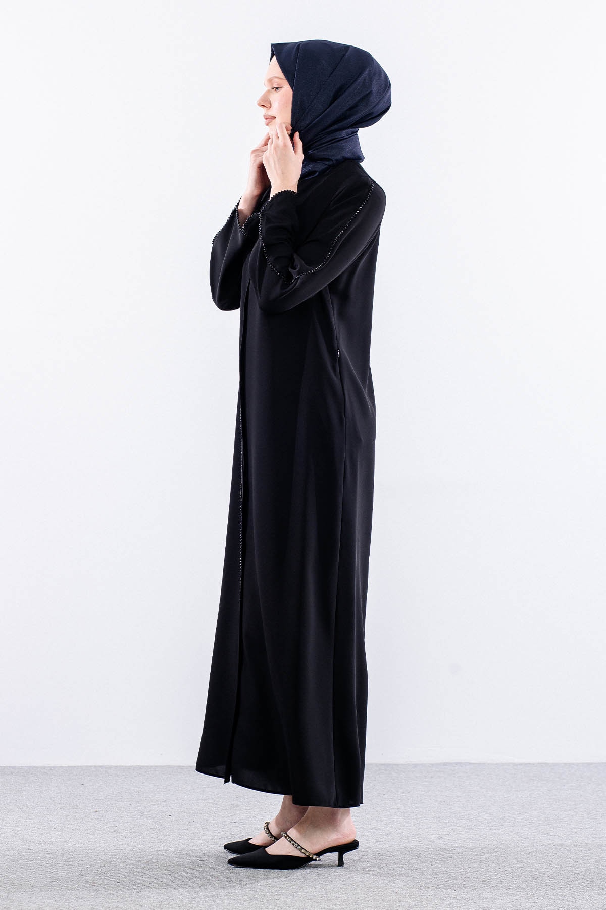 2302 şik Ferace 42-52 Boncuk Biye Detay - Siyah - 3