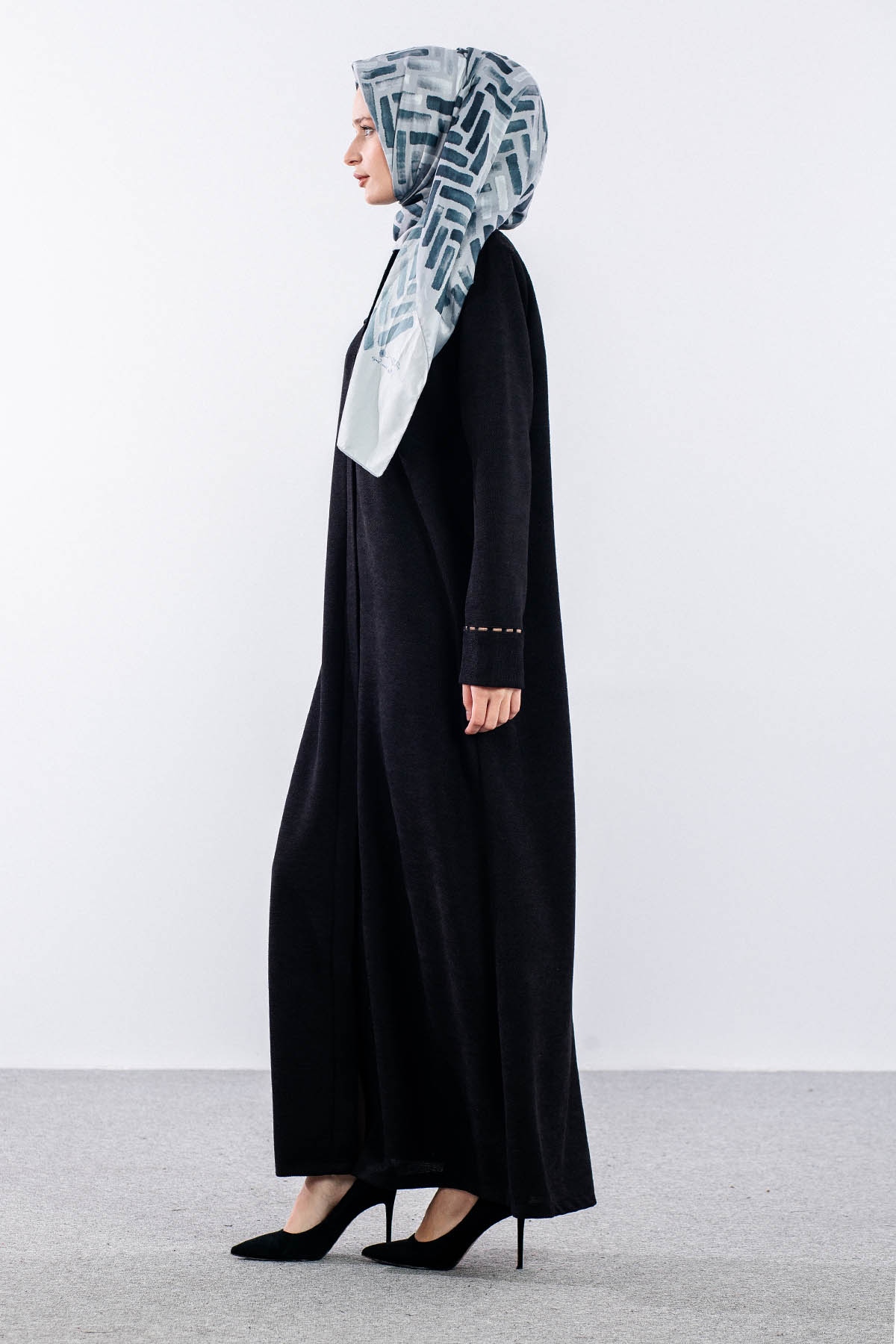 2322 Ferace 42-52 Kol Ve Ust Nakis - Siyah - 3