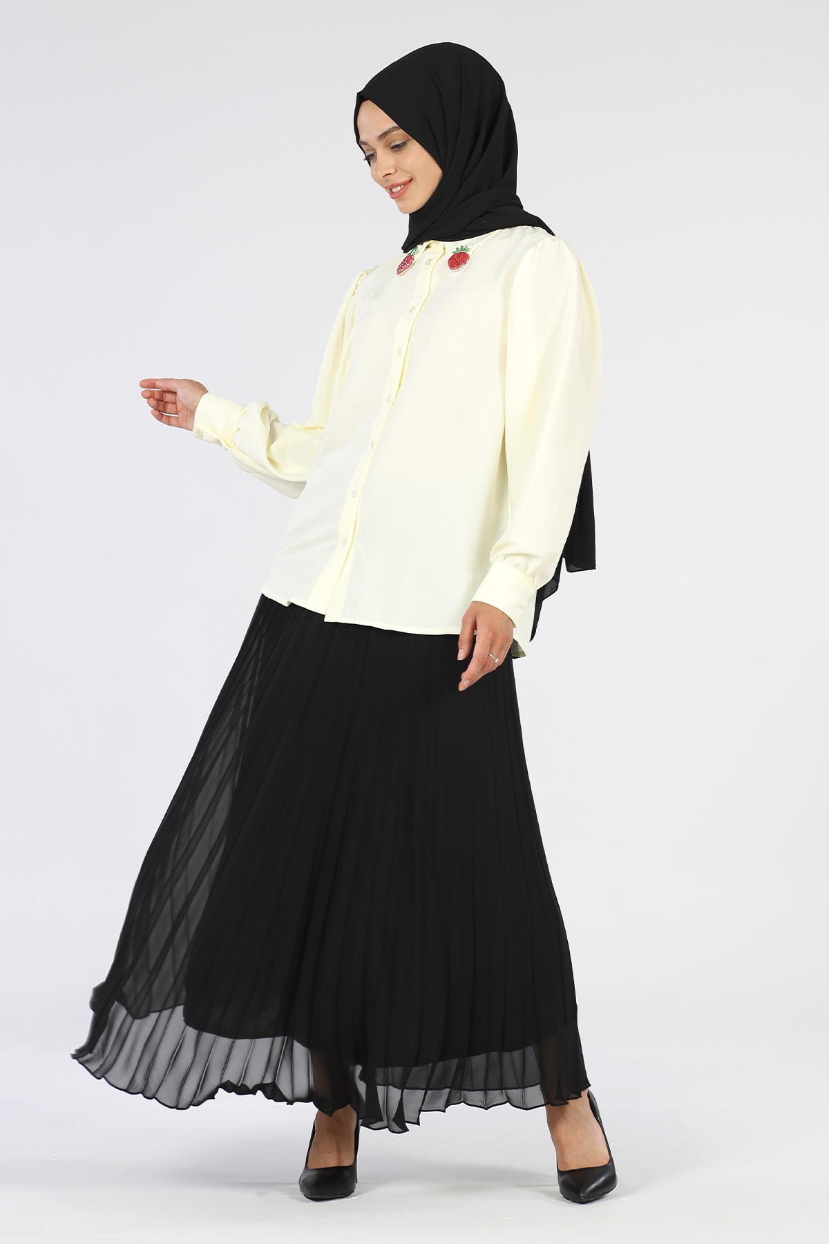 Yakası Çilek Detaylı Tunik Ekru - 2