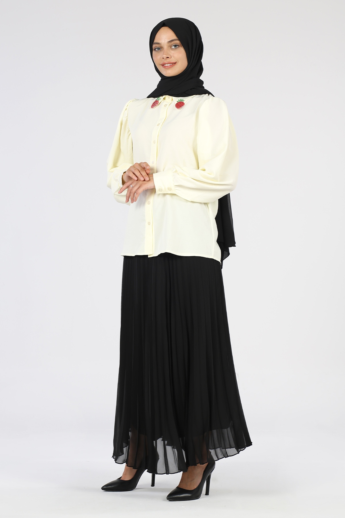 Yakası Çilek Detaylı Tunik Ekru - 4