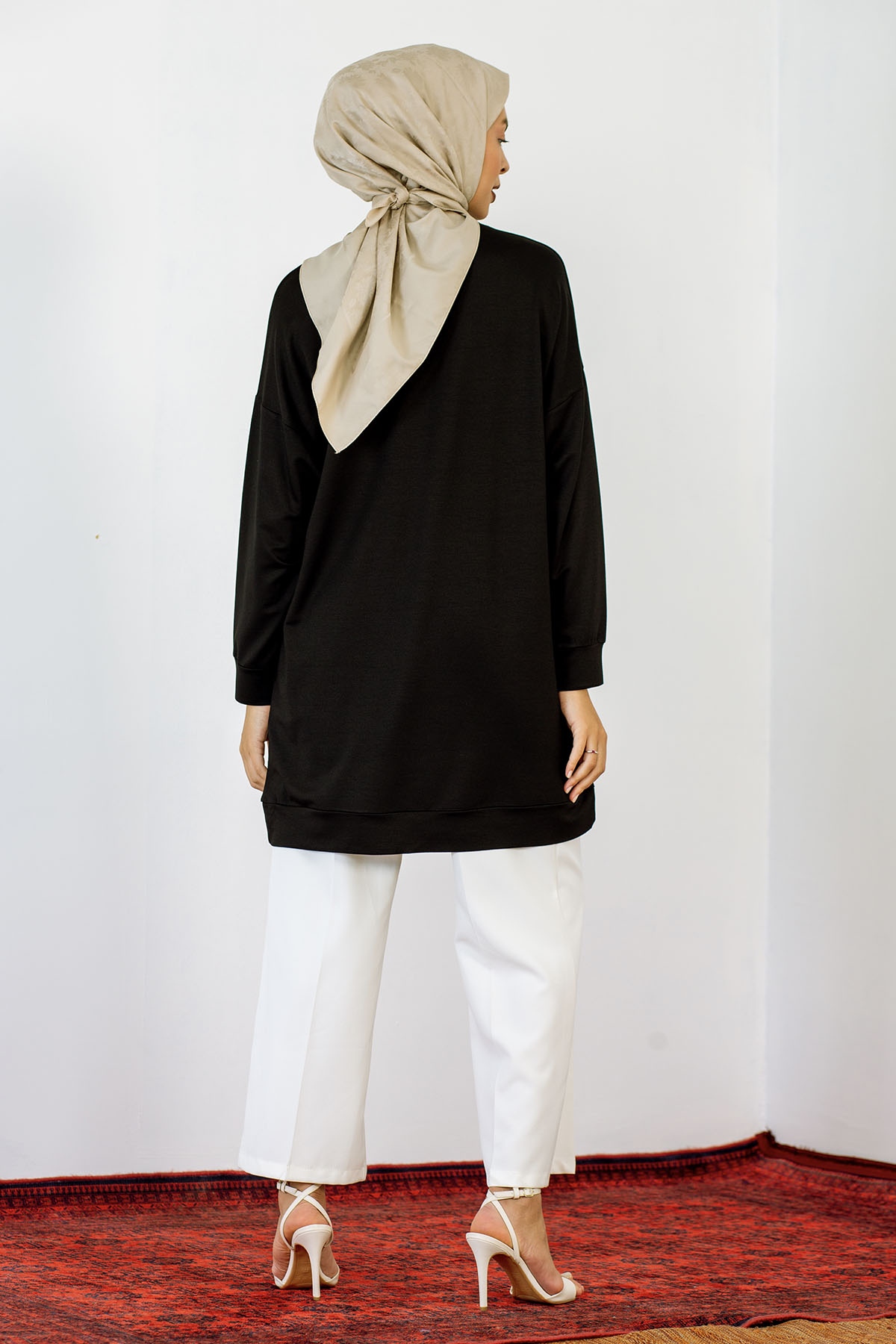 24139 Tunik 44-46 İnci - Siyah - 5