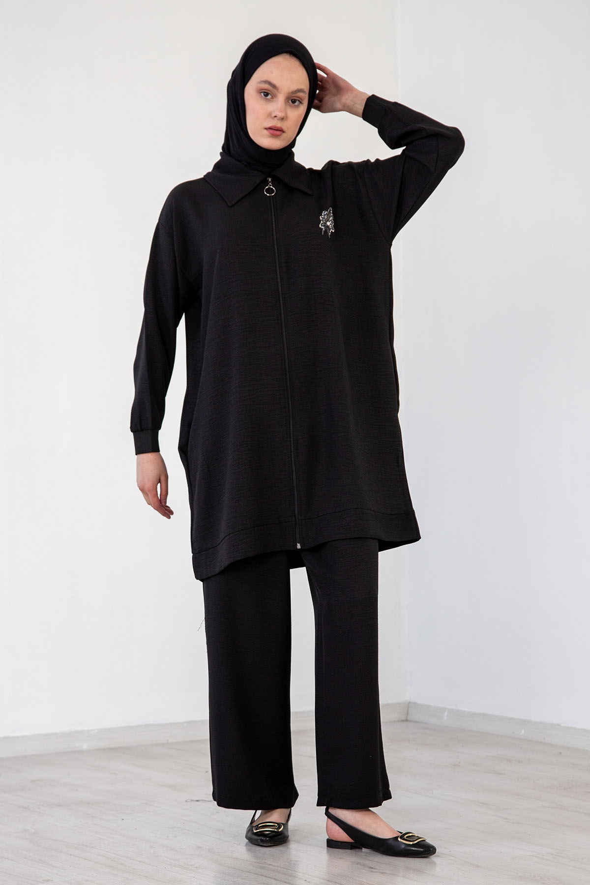 24151 Takim 44-46 - Siyah - 1