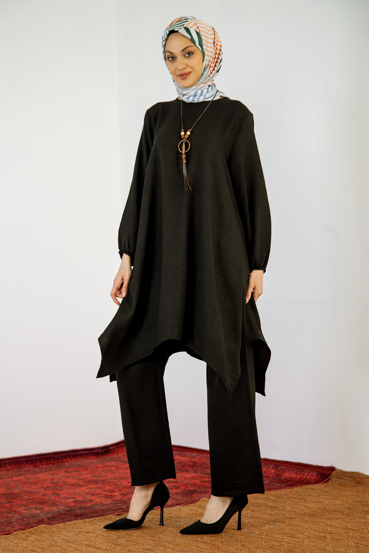 24156 Takim 44-46 - Siyah - 2