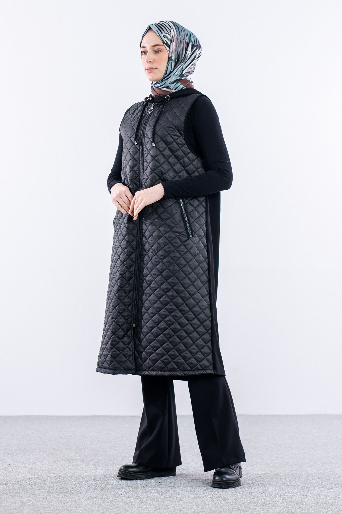 24244 Kapitone Yelek 44-46-48 - Siyah - 4