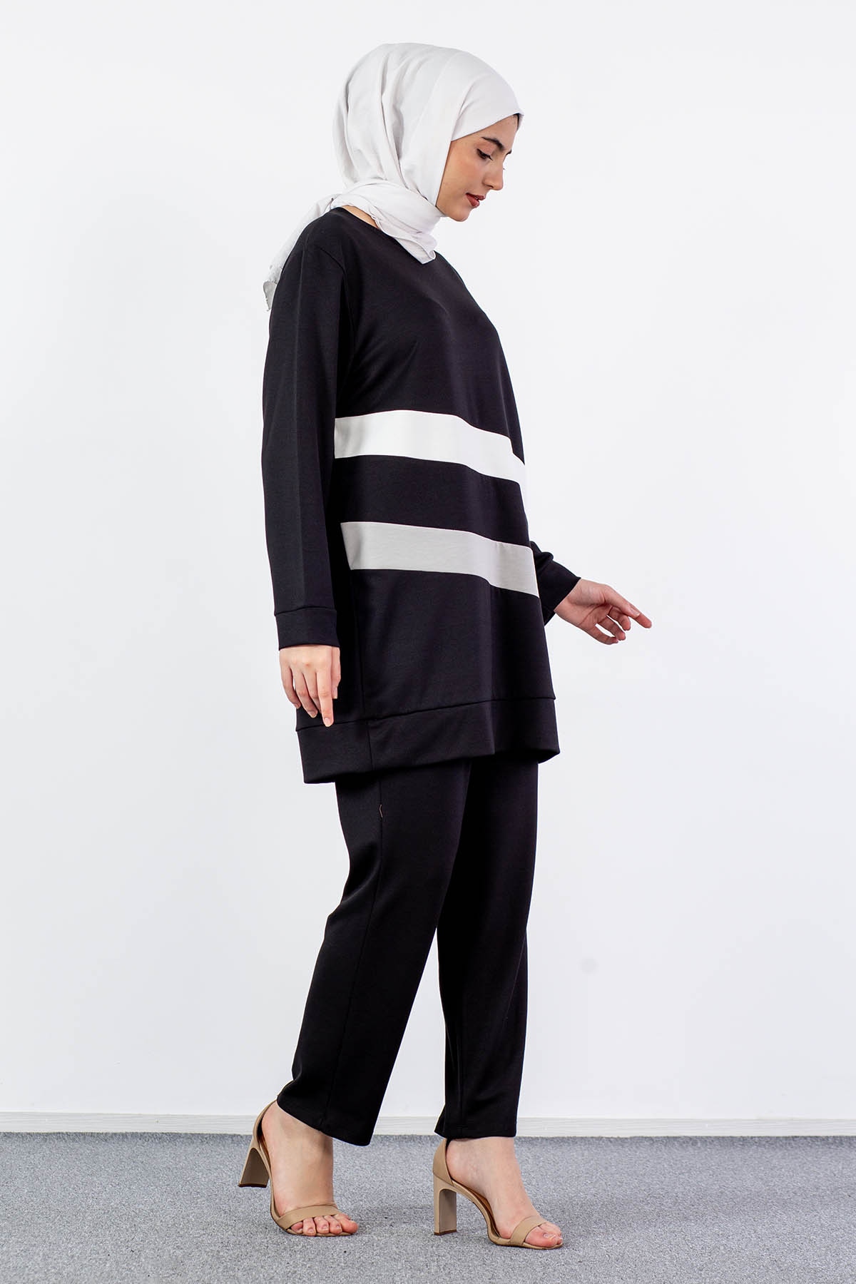 24247 Takim 44-46 - Siyah - 3