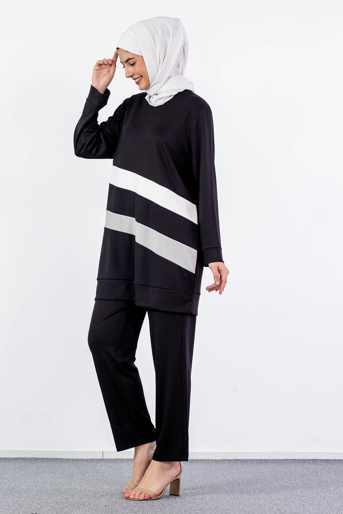 24247 Takim 44-46 - Siyah - 4