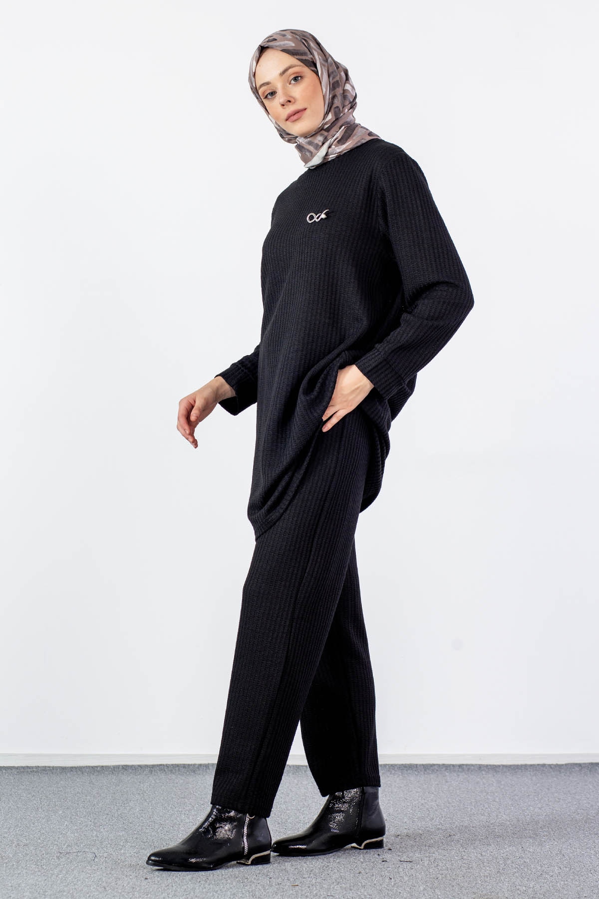 24254 Takim 44-46 - Siyah - 3