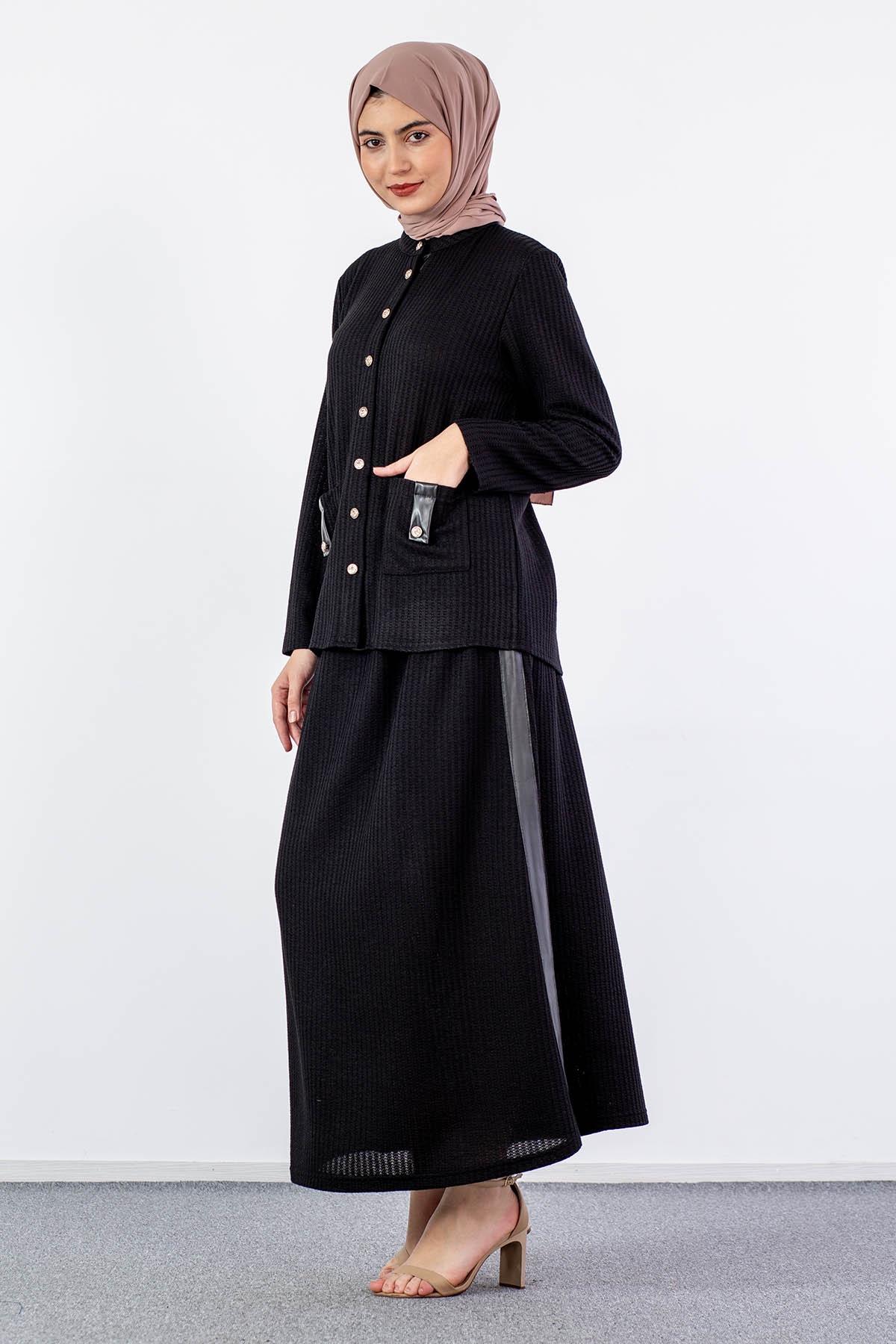 24270 E.takim 44-46 - Siyah - 3