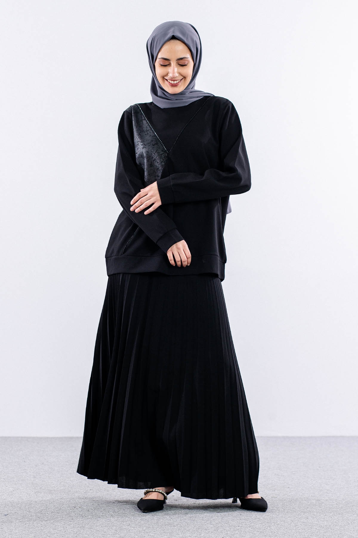 24273 E.takim 44-46 - Siyah - 2