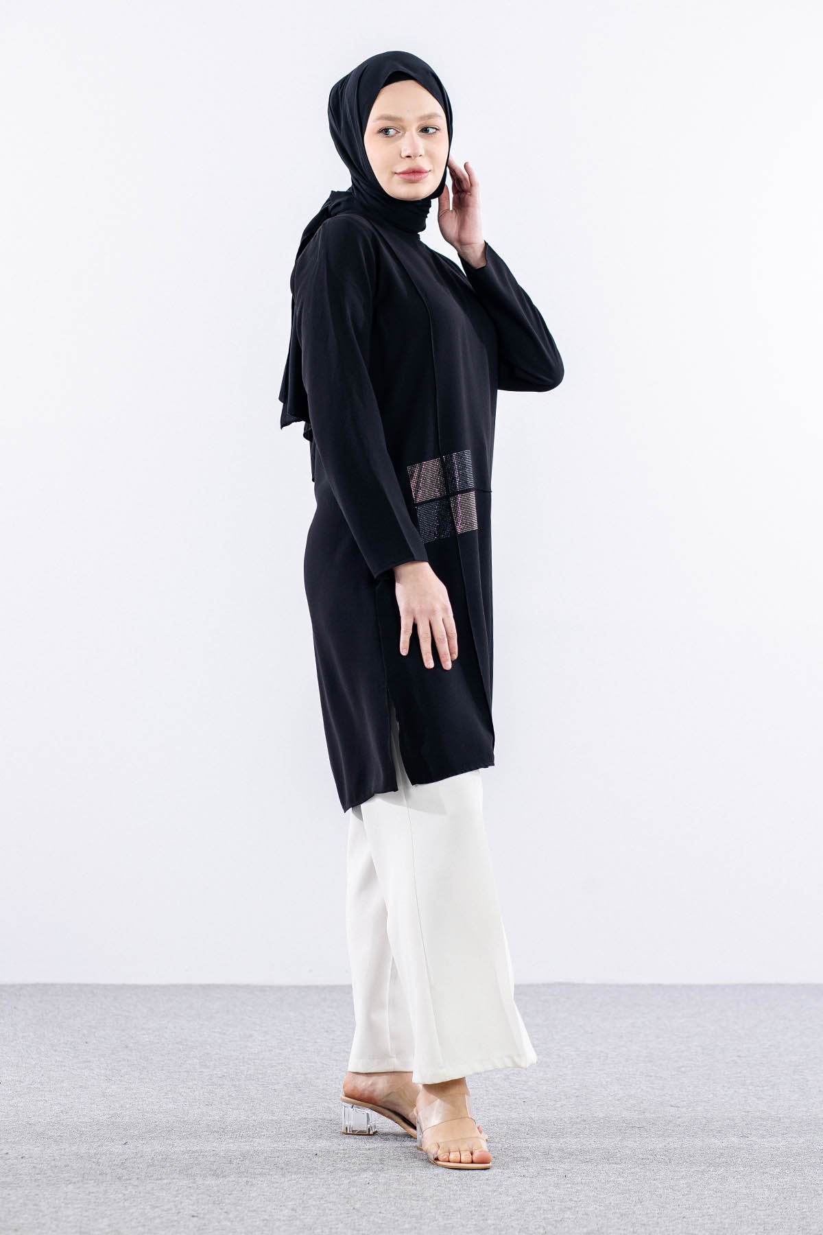 2429 Tunik 42-48 Kare - Siyah - 4