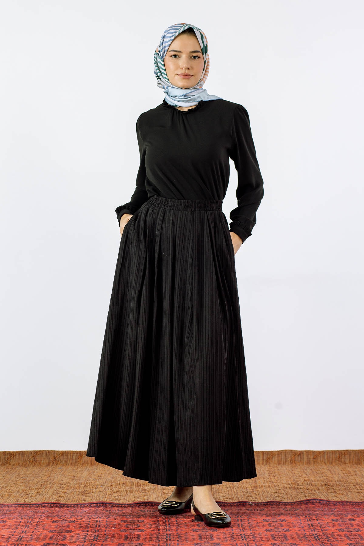 2431092 Plise Etek 38-44 - Siyah - 1