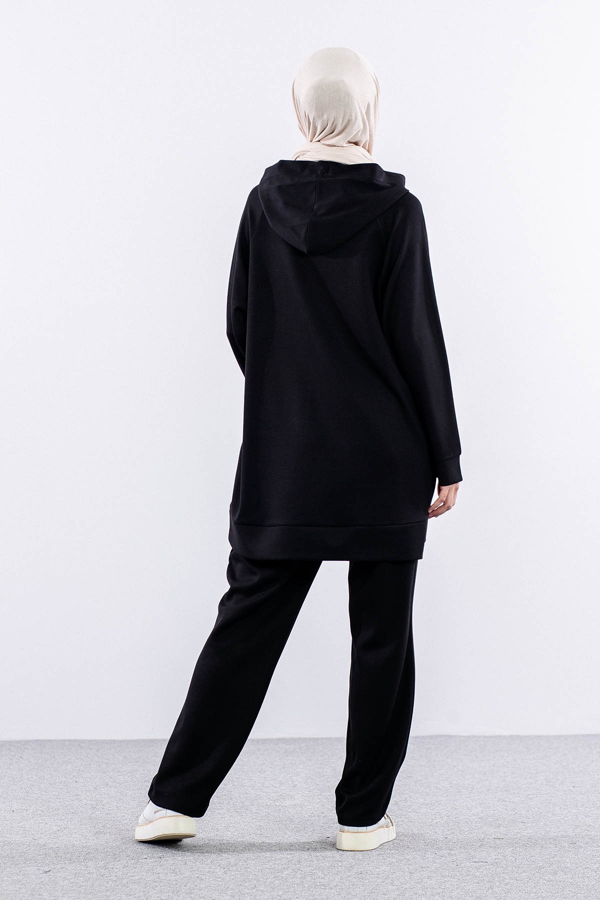 24324 Takim 44-46 Leo - Siyah - 5