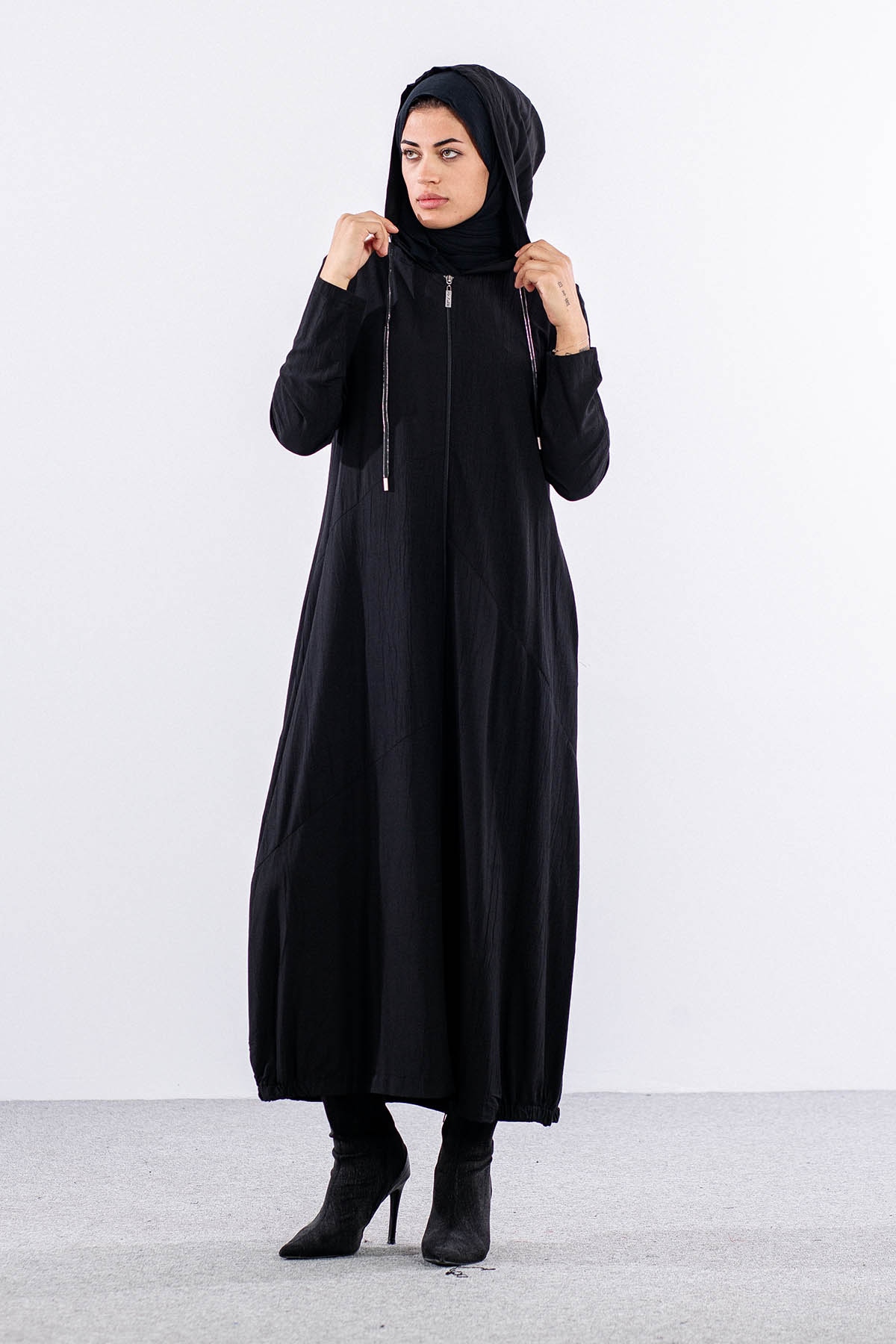 2502 Araboy Kap 38-48 Kapsonlu Spor - Siyah - 1