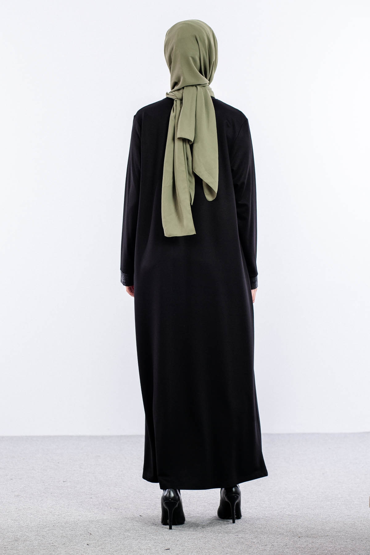 25112 Elbise 44-46-48 On Ve Yan Tas Detay - Siyah - 5