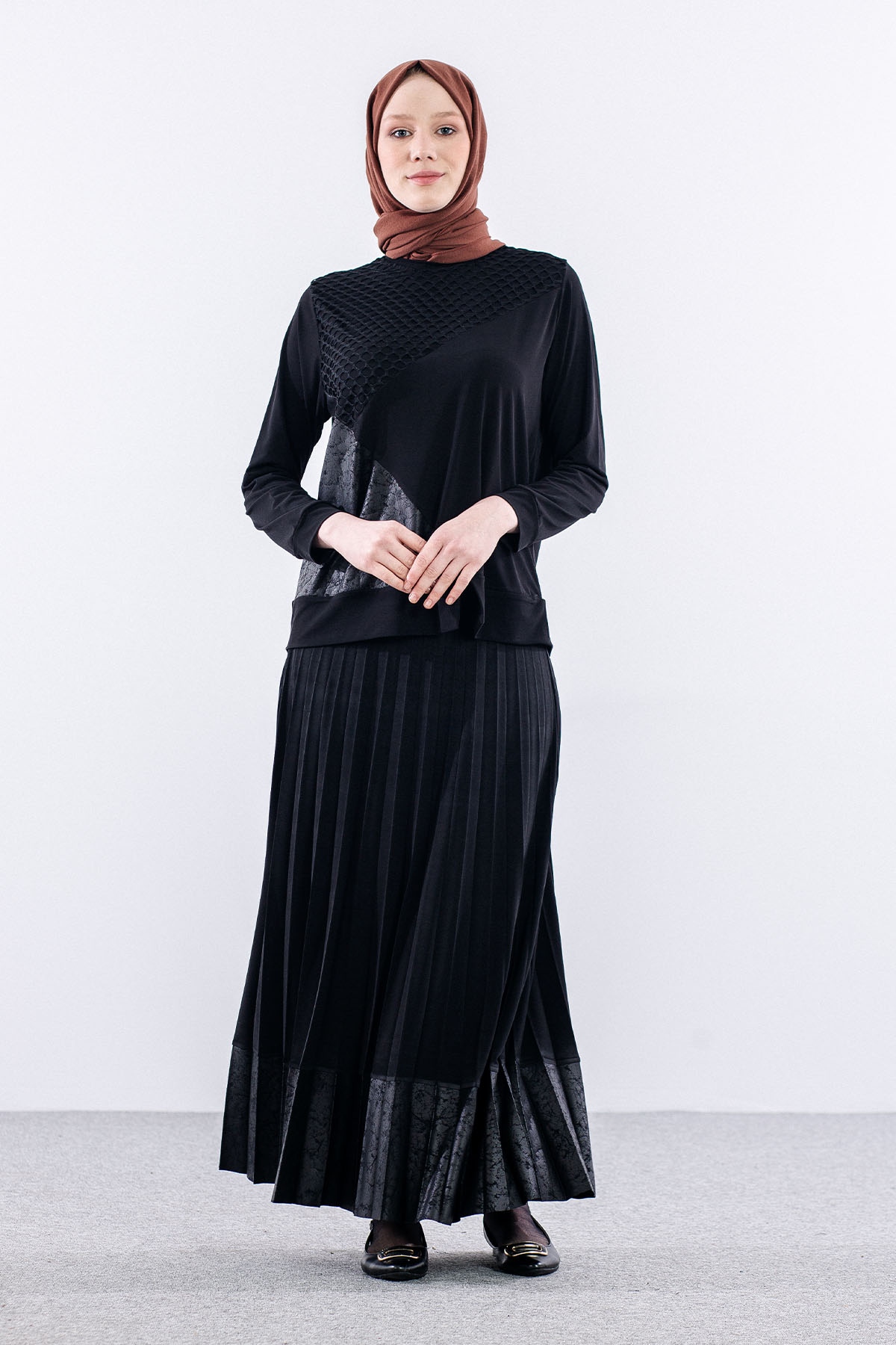 25147 Takim 44-46 Omuz Fıle Detay - Siyah - 1