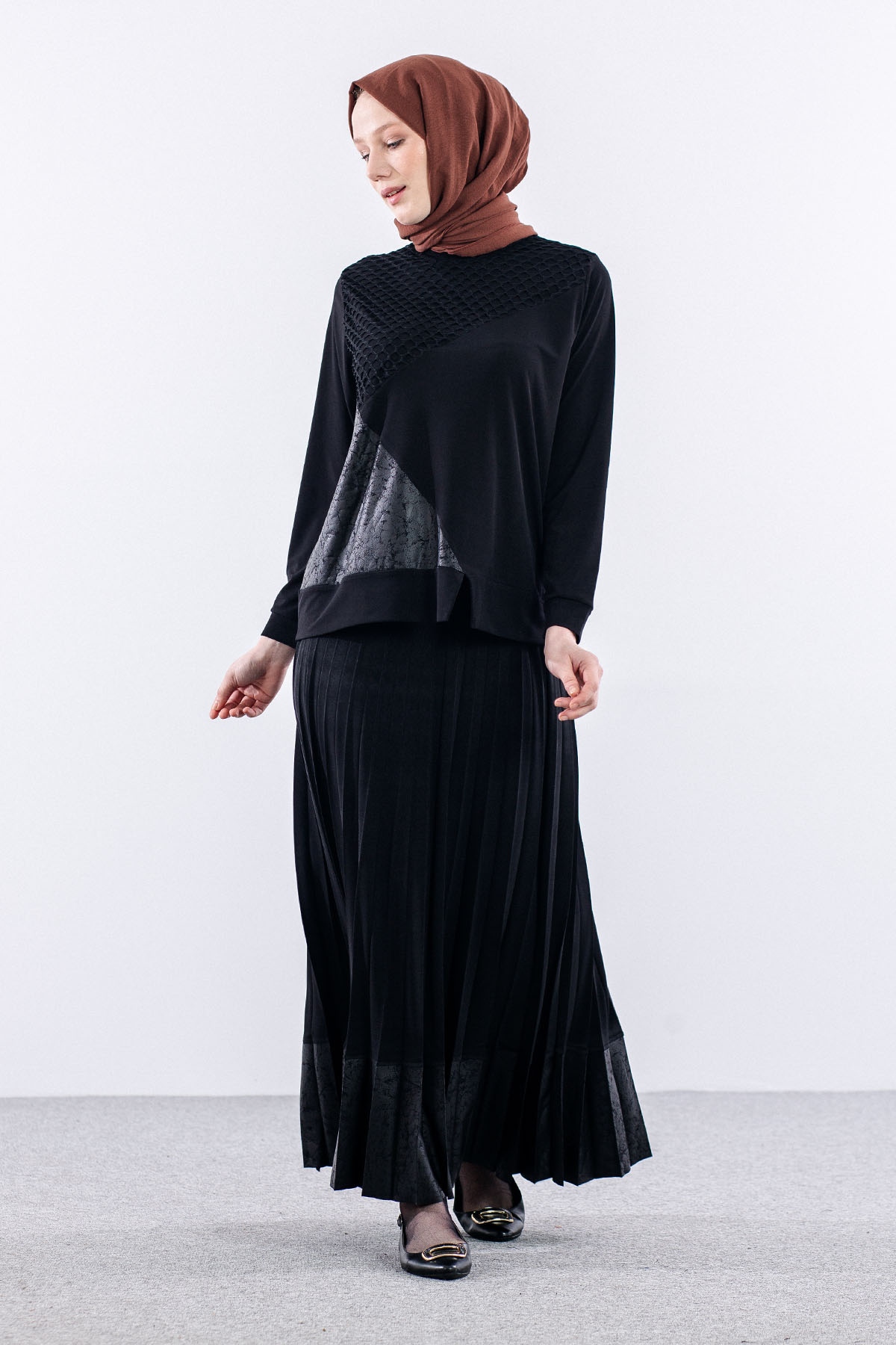 25147 Takim 44-46 Omuz Fıle Detay - Siyah - 2