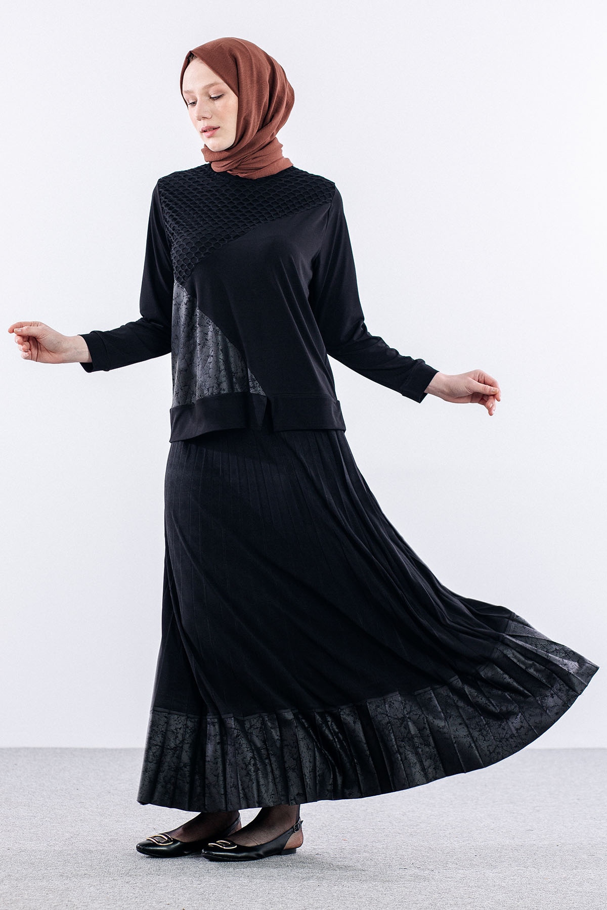 25147 Takim 44-46 Omuz Fıle Detay - Siyah - 4