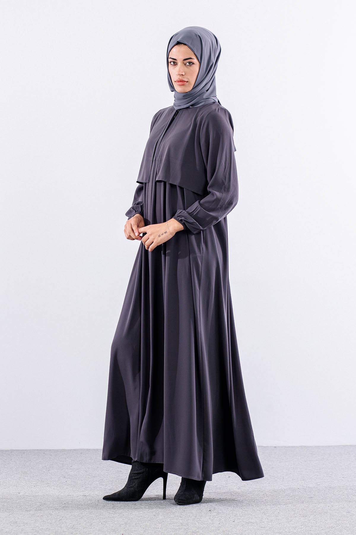 2516 Ferace 38-48  Aller Detay - Fume - 1