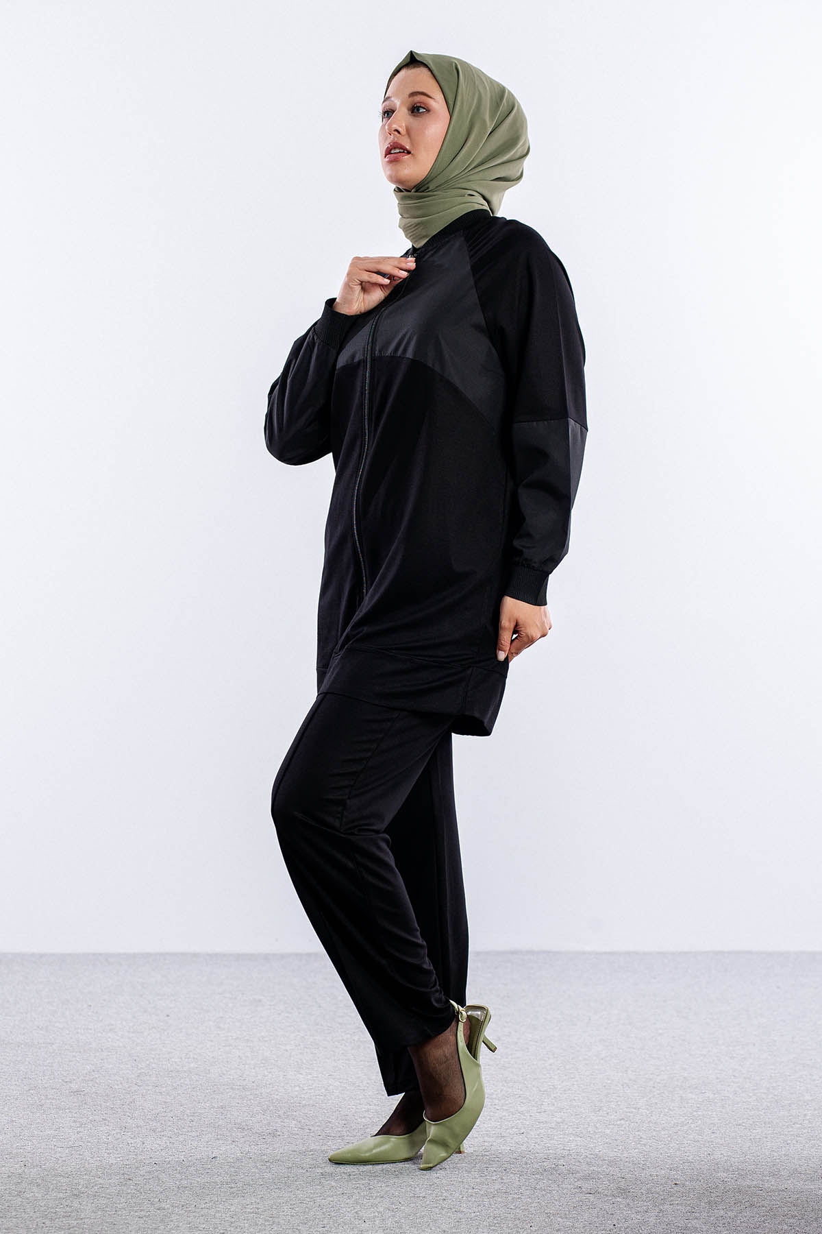 25207 Takim 44-46 Ferm - Siyah - 3