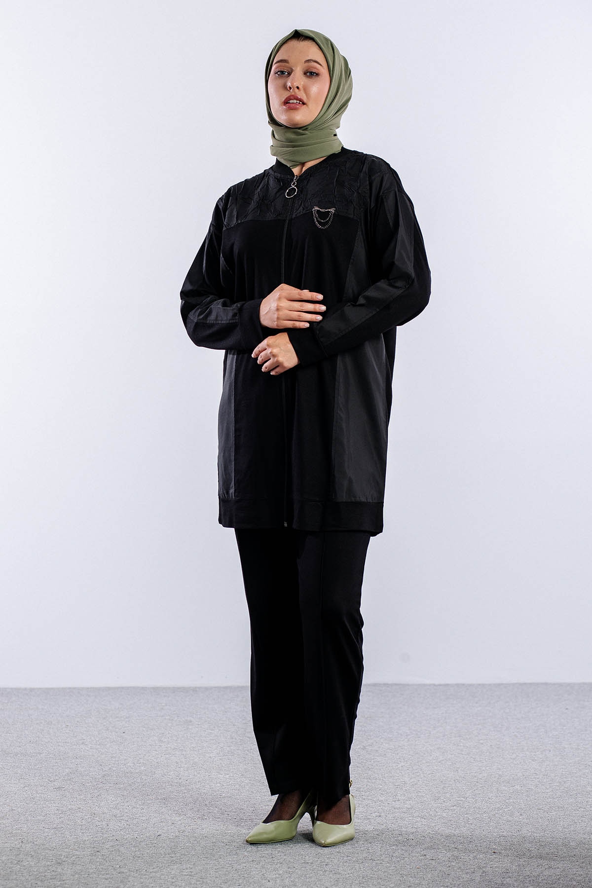 25220 Takim 44-46 Ferm Parasut - Siyah - 2