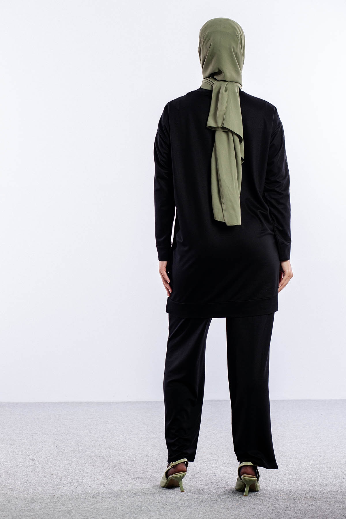 25220 Takim 44-46 Ferm Parasut - Siyah - 5