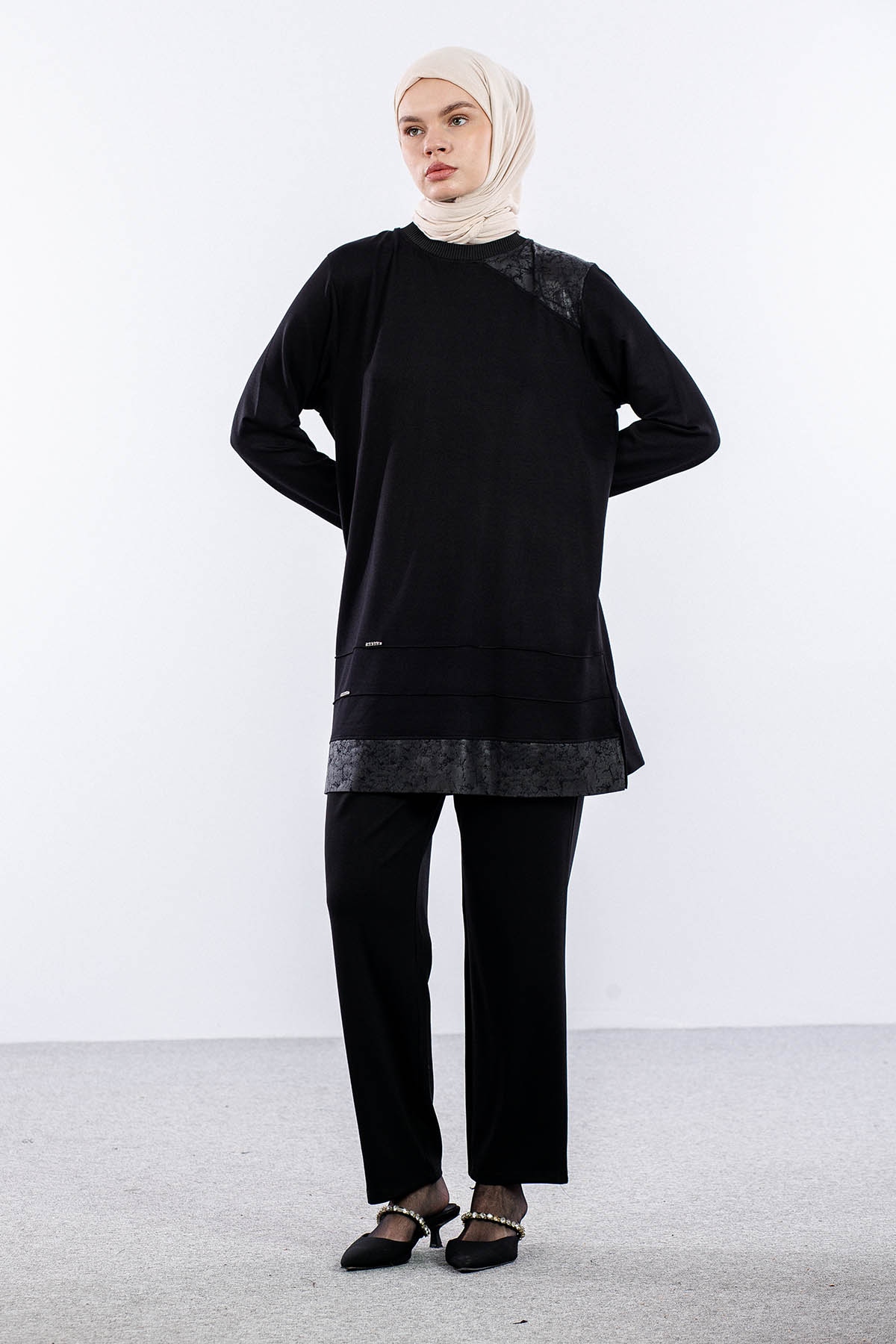 25243 Takim 44-46 - Siyah_k.deri - 2